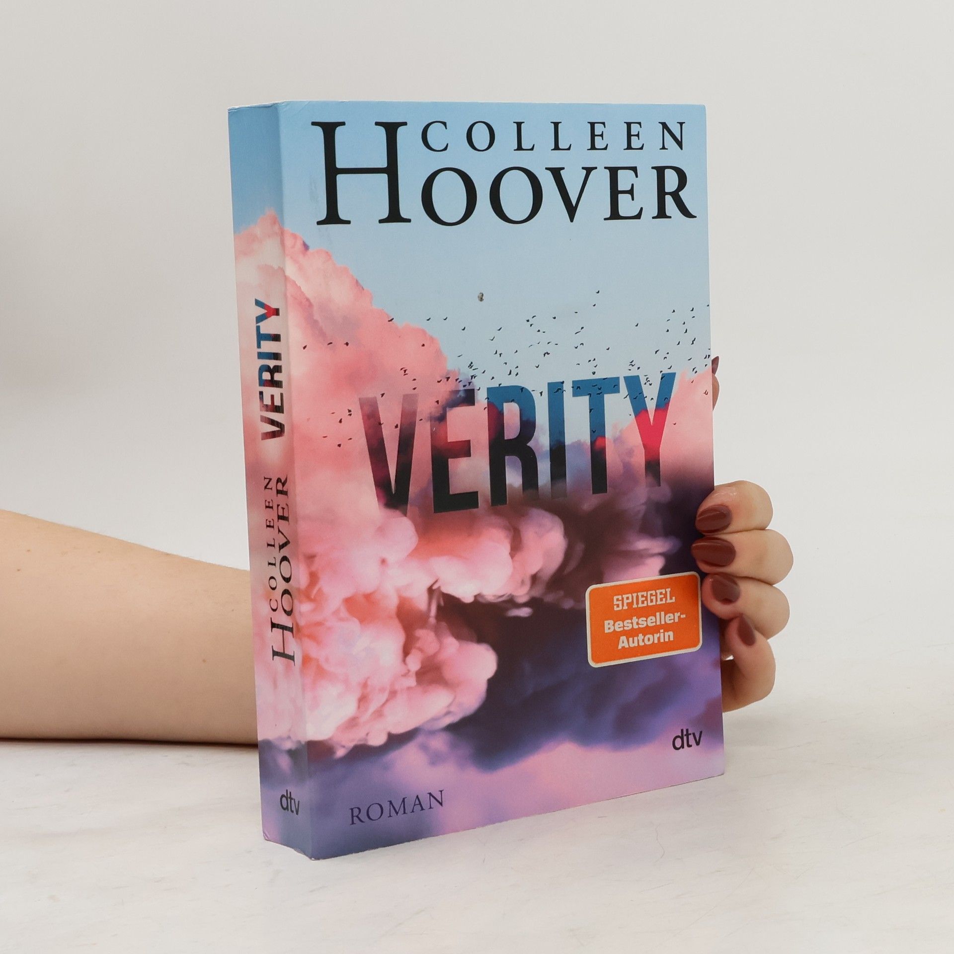 Colleen Hoover Verity