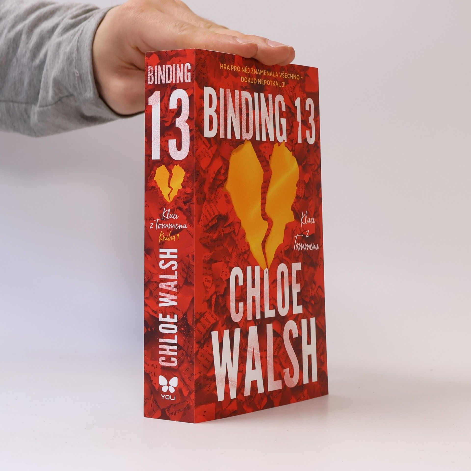 Chloe Walsh Binding 13