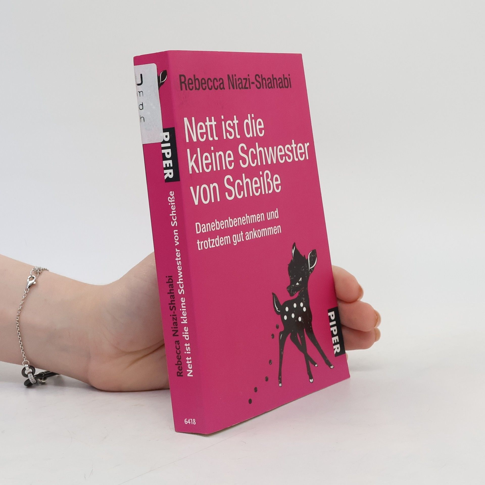 Rebecca Niazi-Shahabi Nett ist die kleine Schwester von Scheiße