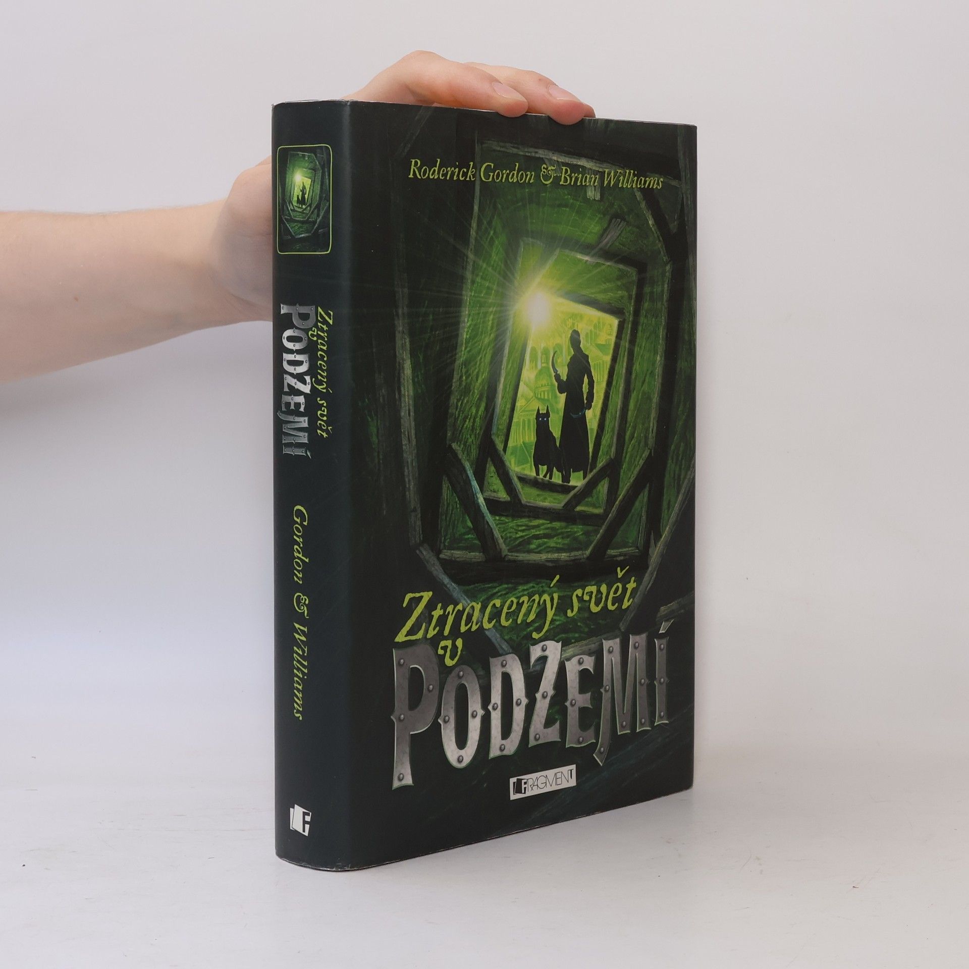 Roderick Gordon Ztracený svět v podzemí
