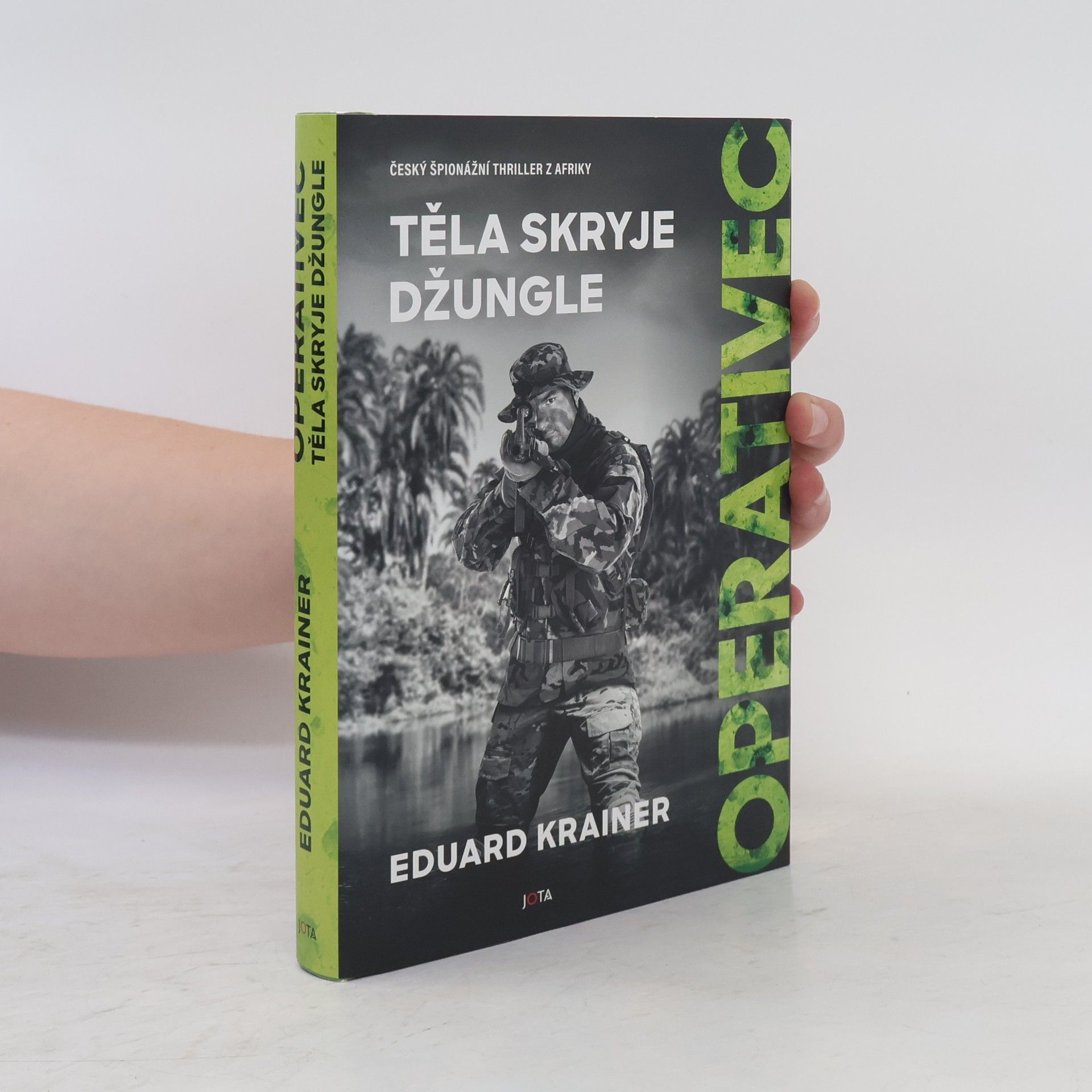 Eduard Krainer Těla skryje džungle