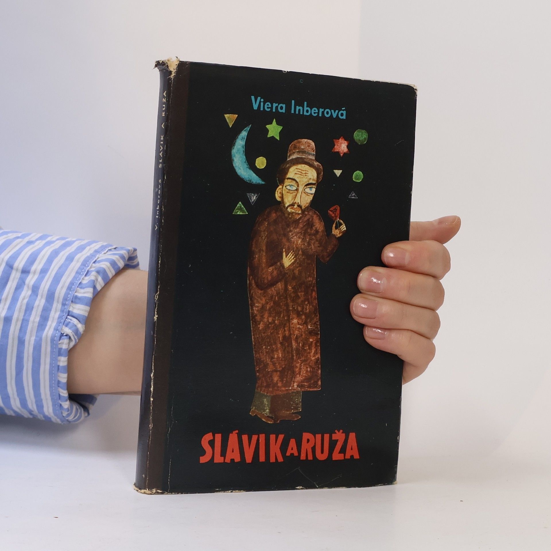 Viera Inberová Slávik a ruža