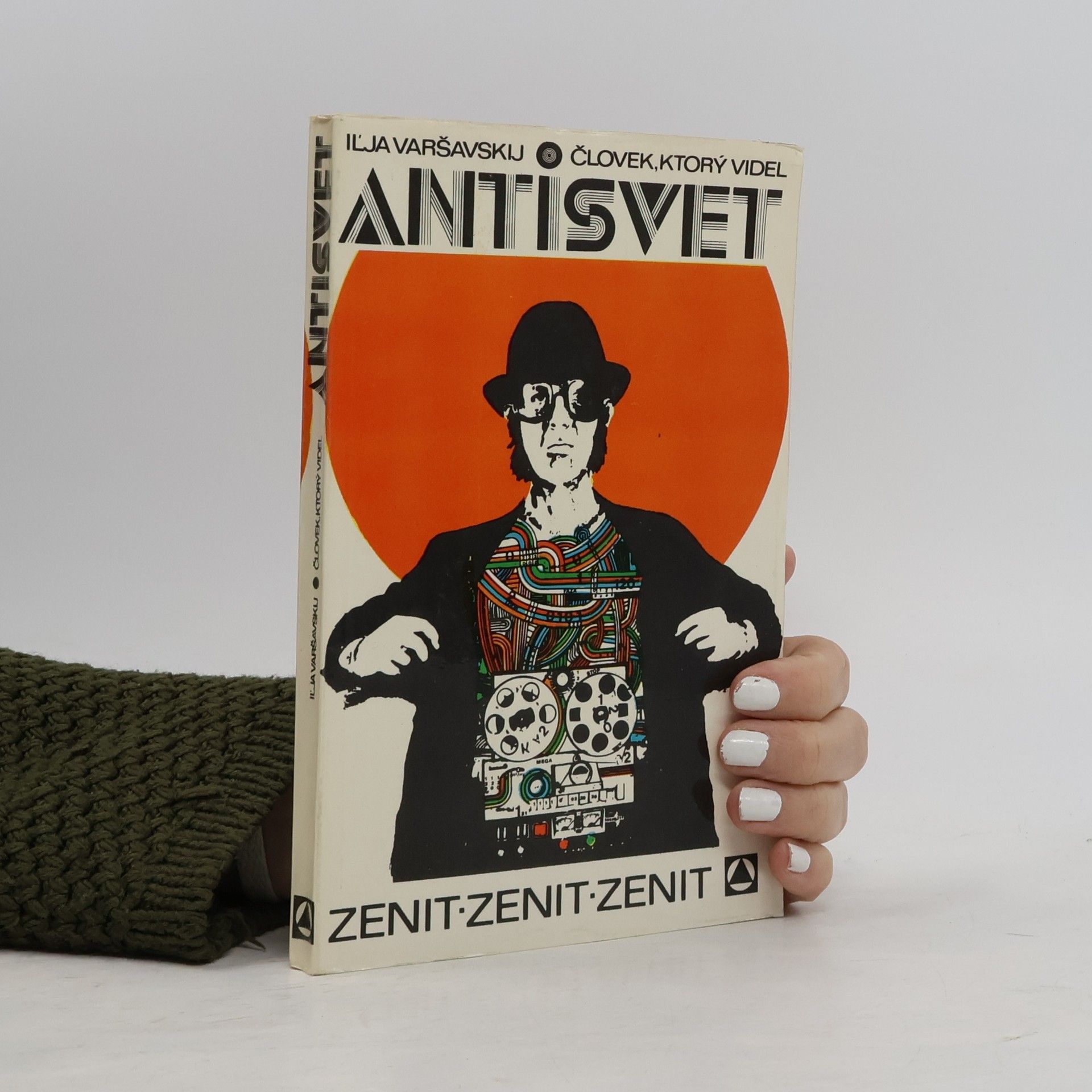 Ilja Varšavskij Človek, ktorý videl antisvet