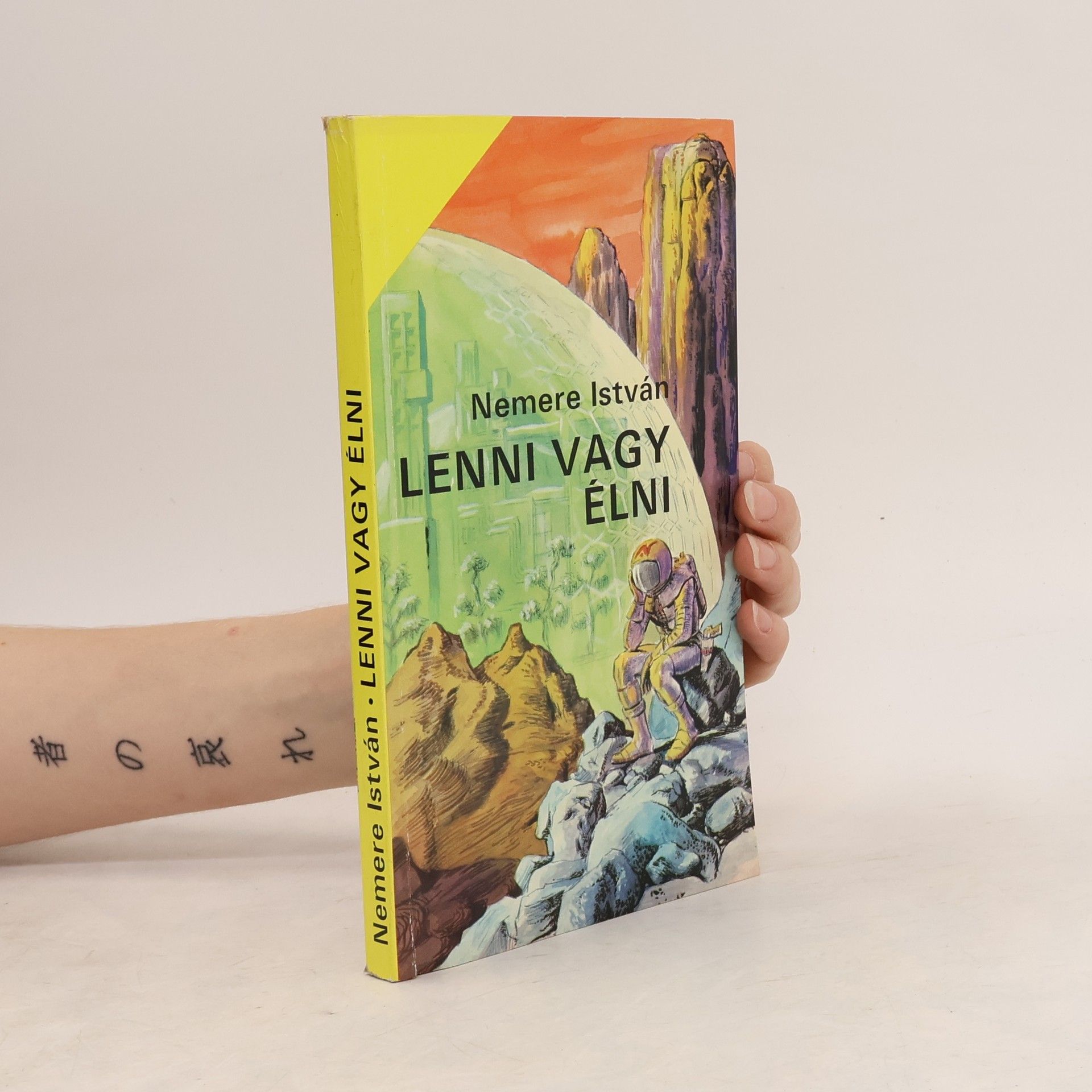 Lenni vagy élni