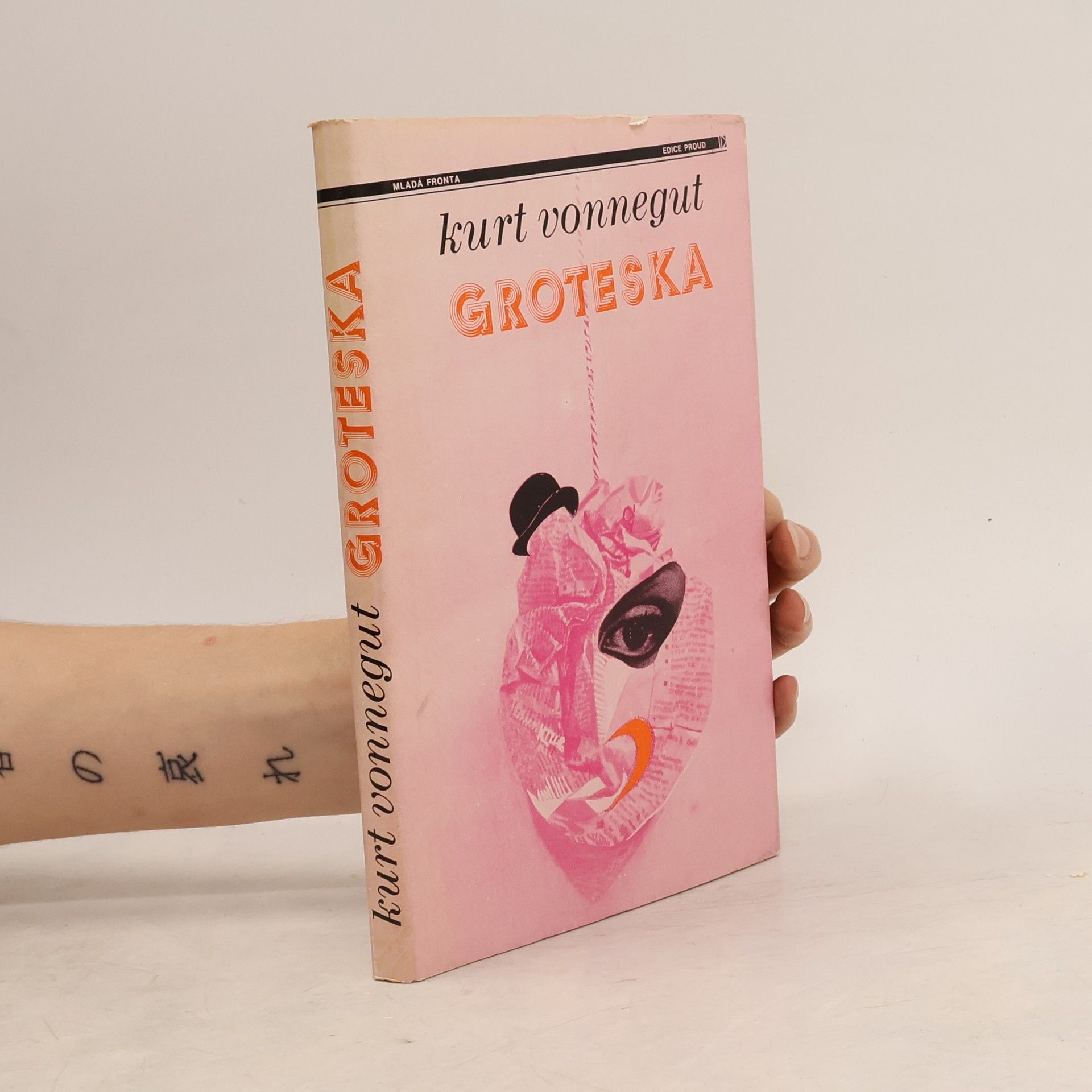 Kurt Vonnegut Groteska