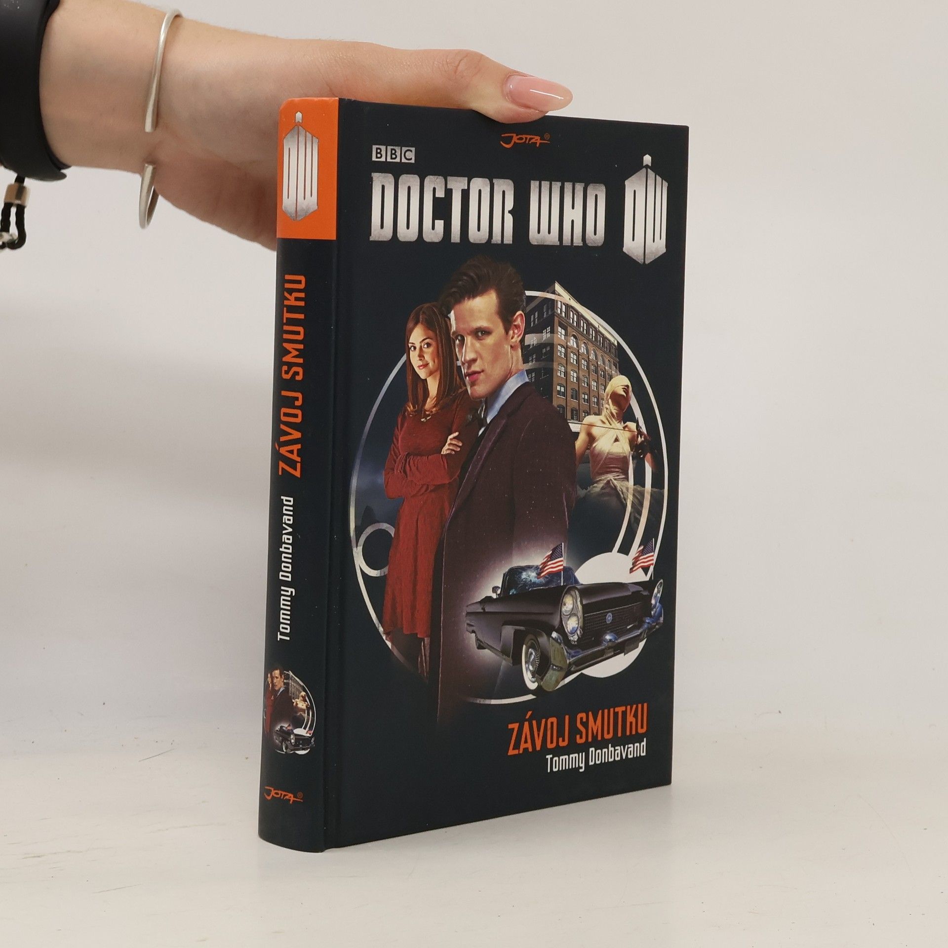 Tommy Donbavand Doctor Who. Závoj smutku