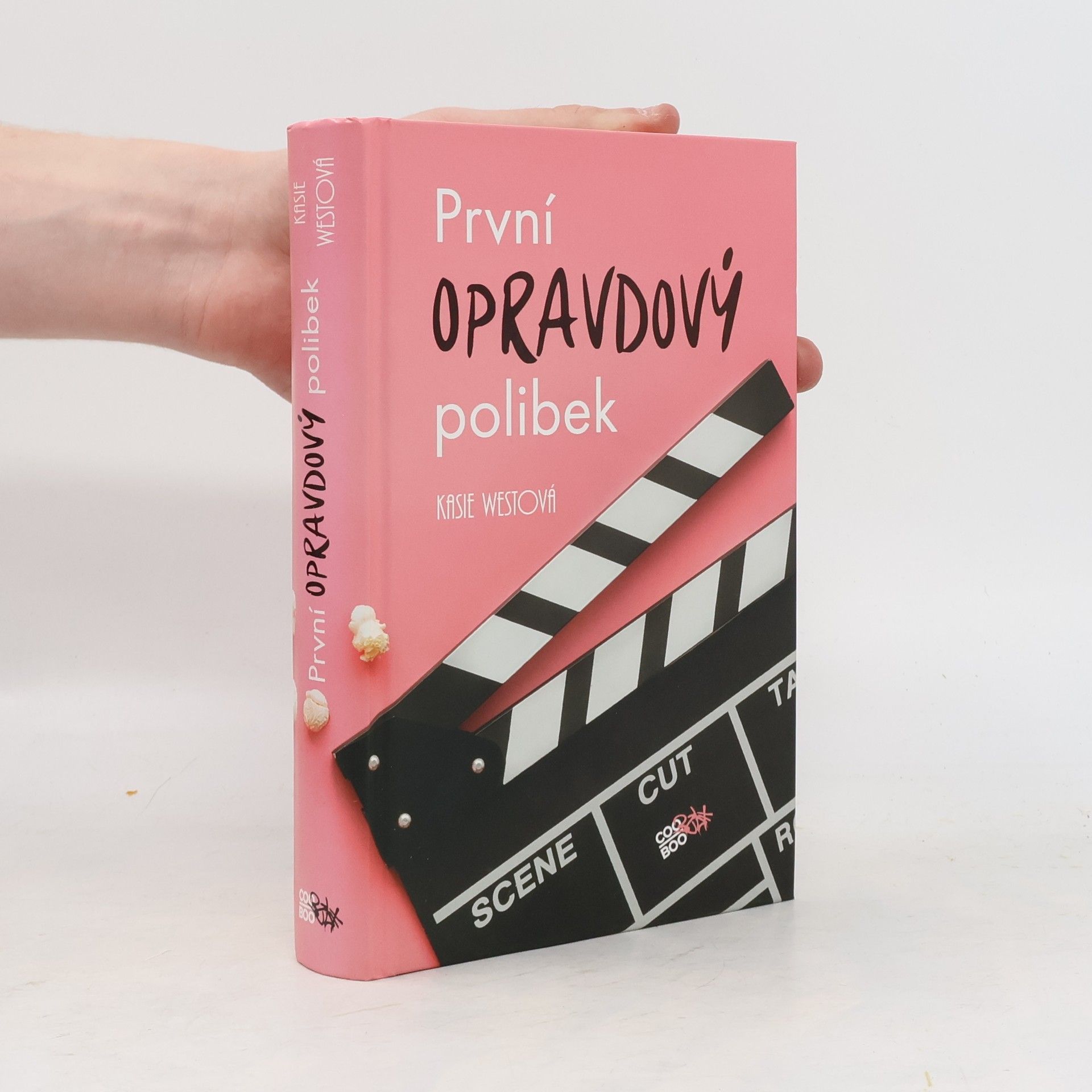 Kasie West První opravdový polibek