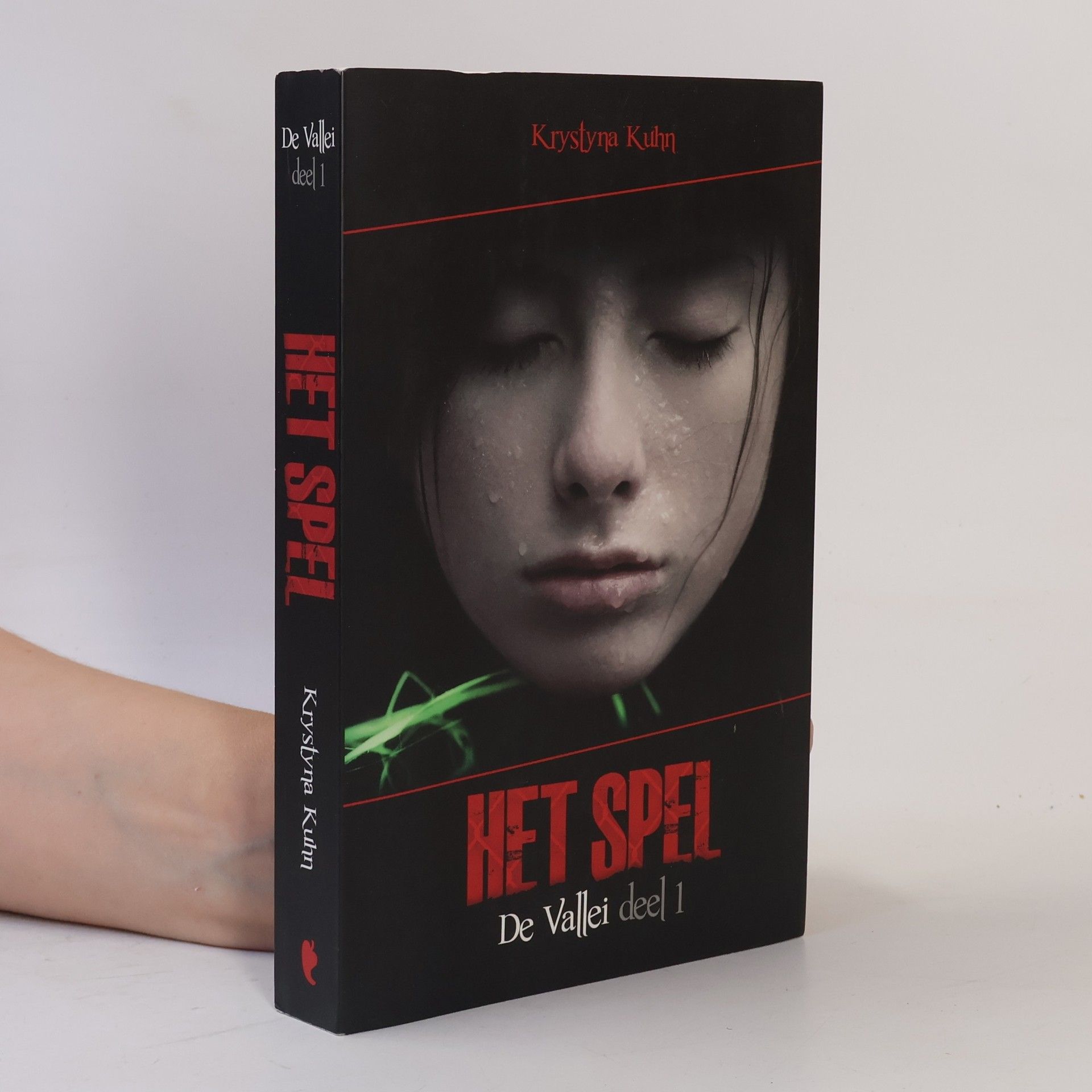 Krystyna Kuhn Het spel