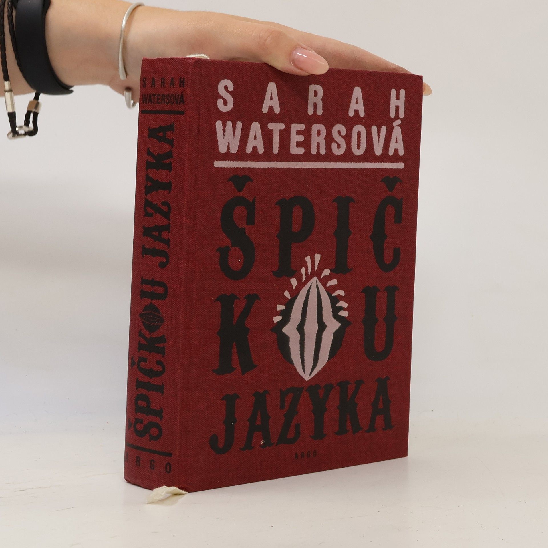 Sarah Waters Špičkou jazyka