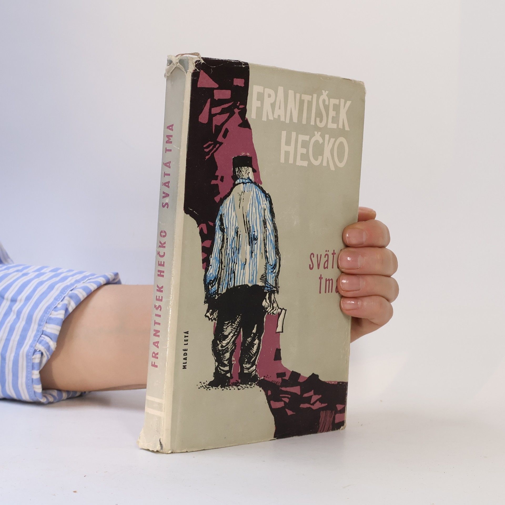 František Hečko Svätá tma
