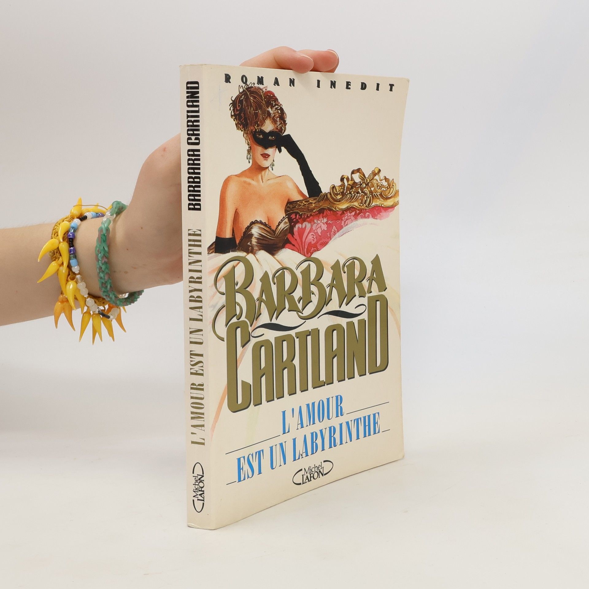 Barbara Cartland L'amour est un labyrinthe