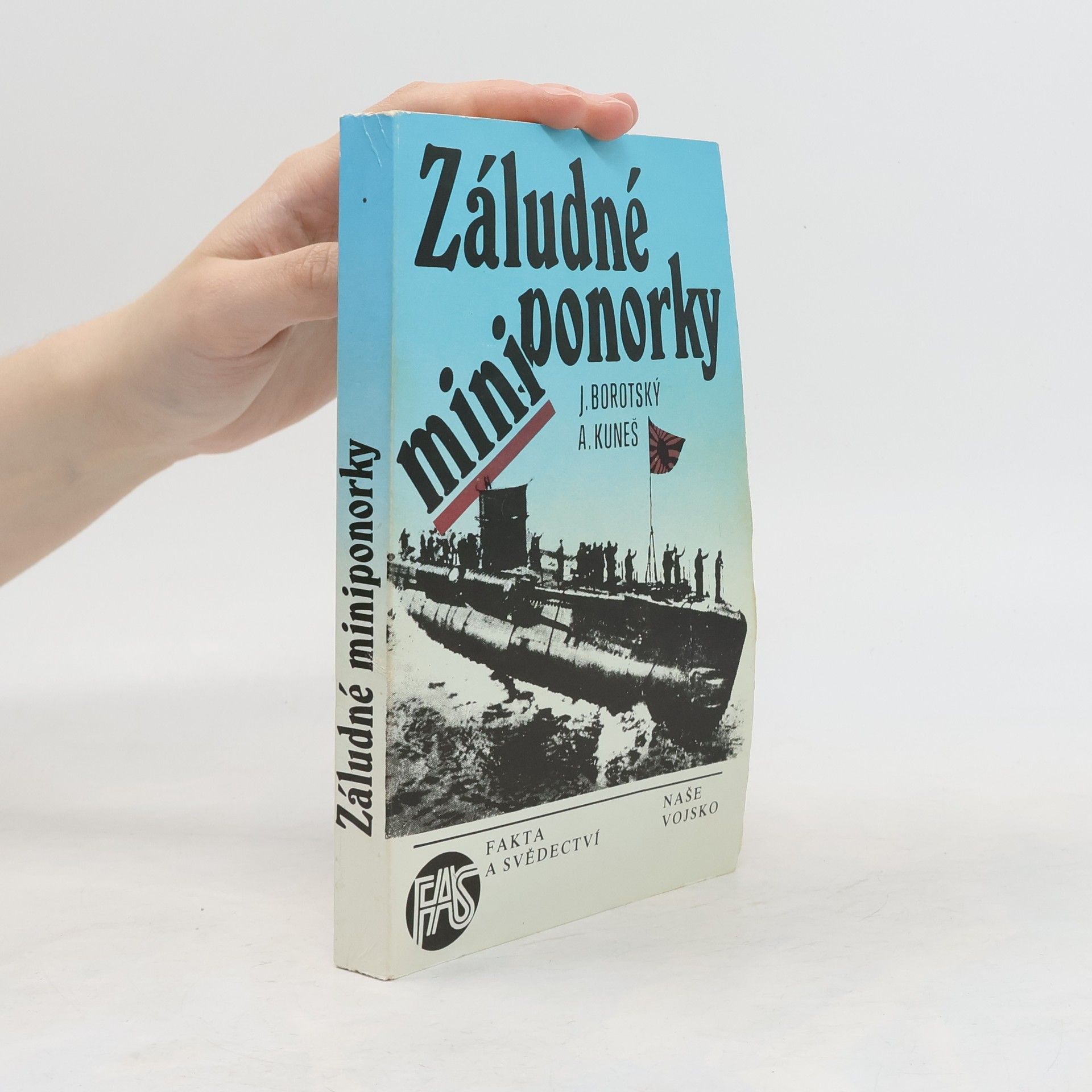 Alexandr Kuneš Záludné miniponorky