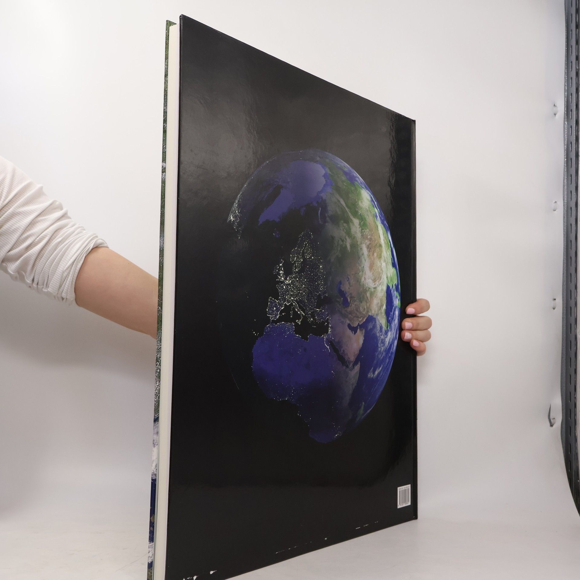 Unknown Author World Atlas