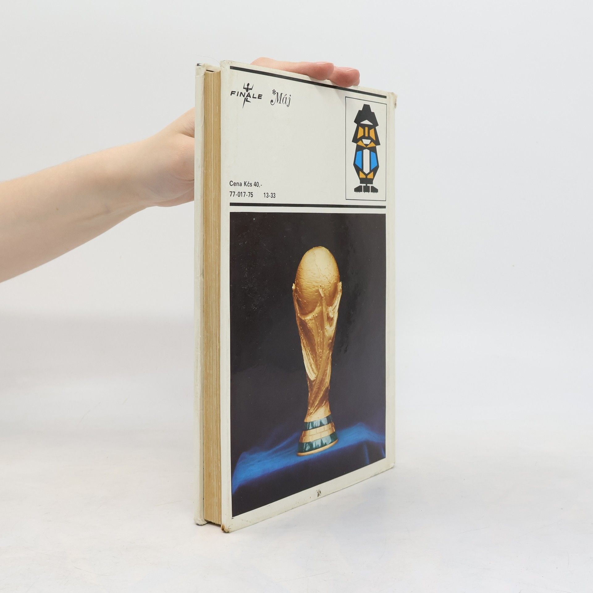 Imrich Hornáček Svetový pohár. 10 futbalových šampionátov