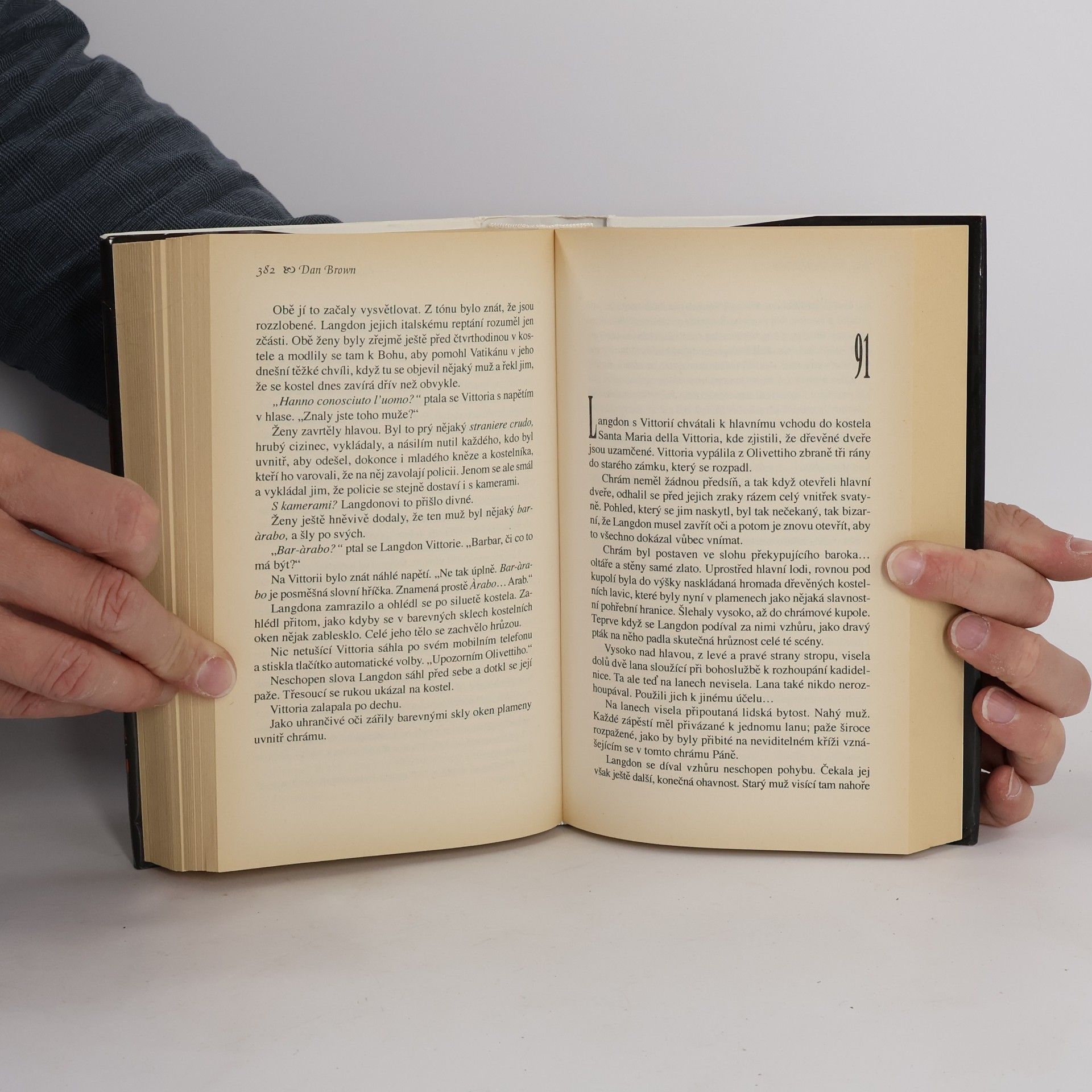 Dan Brown Andělé a démoni