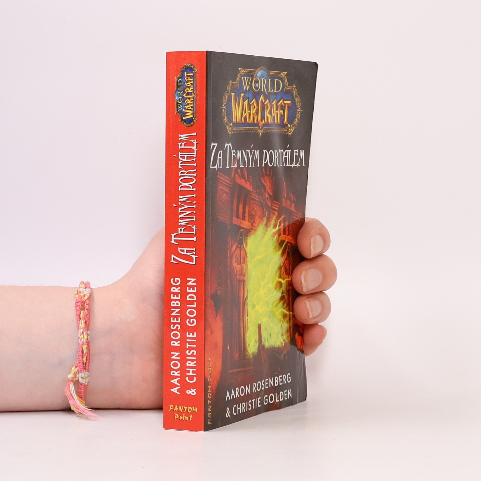 Christie Golden World of WarCraft. Za Temným portálem