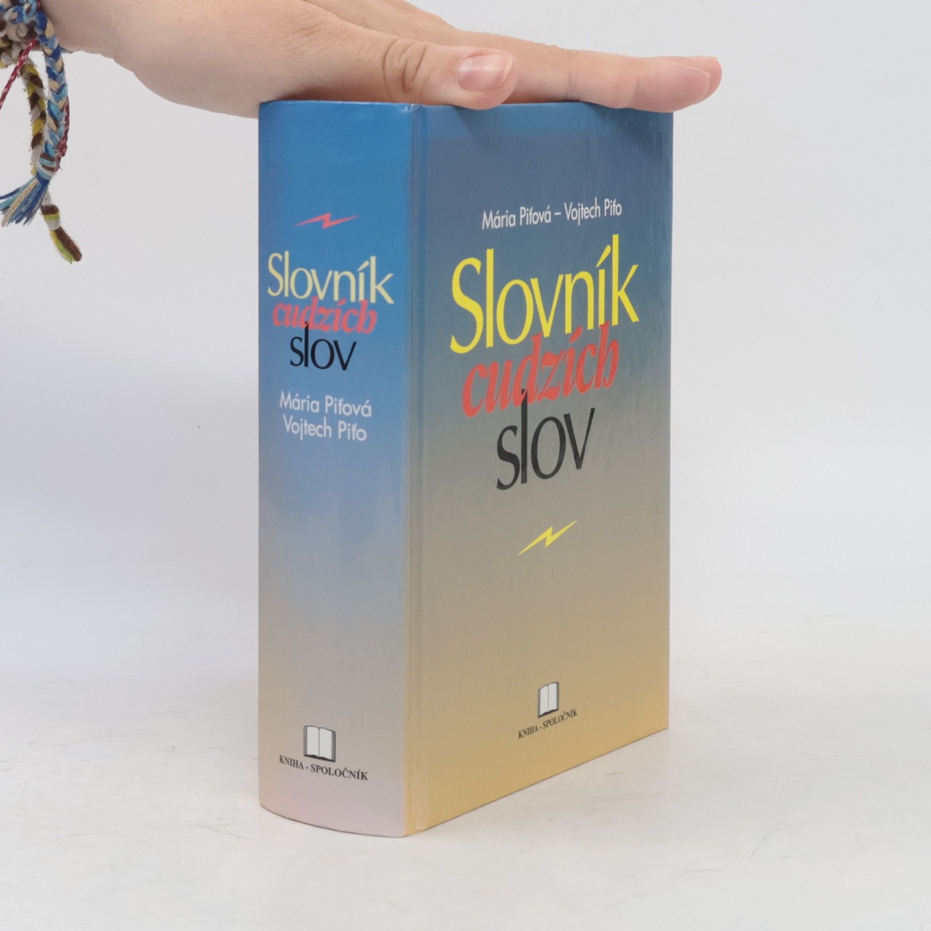 Slovník cudzích slov