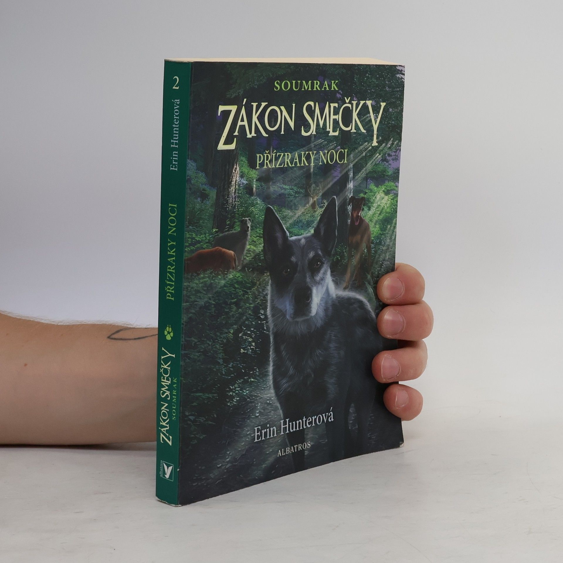 Erin Hunter Soumrak. Zákon smečky 2. Přízraky noci
