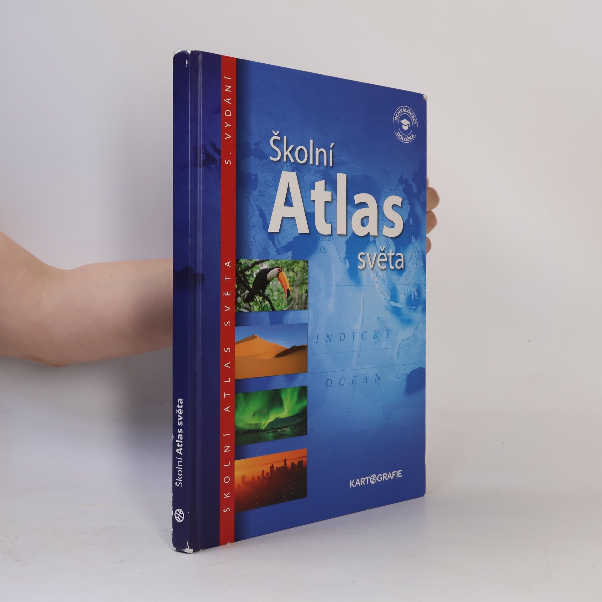 Autorenkollektiv Školní atlas světa