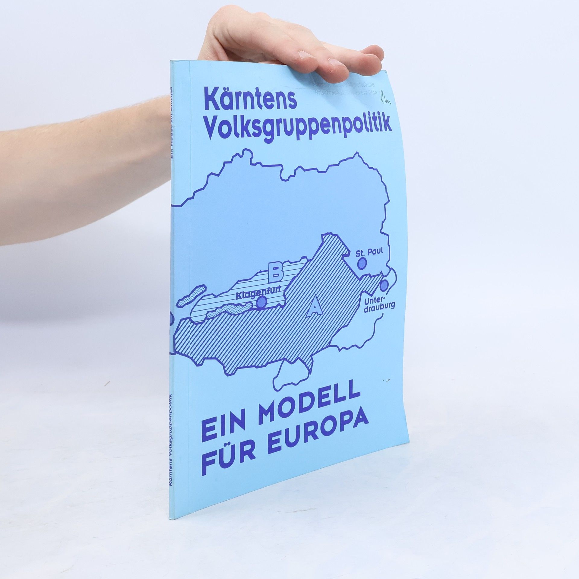 Kolektív autorov Kärntens Volksgruppenpolitik