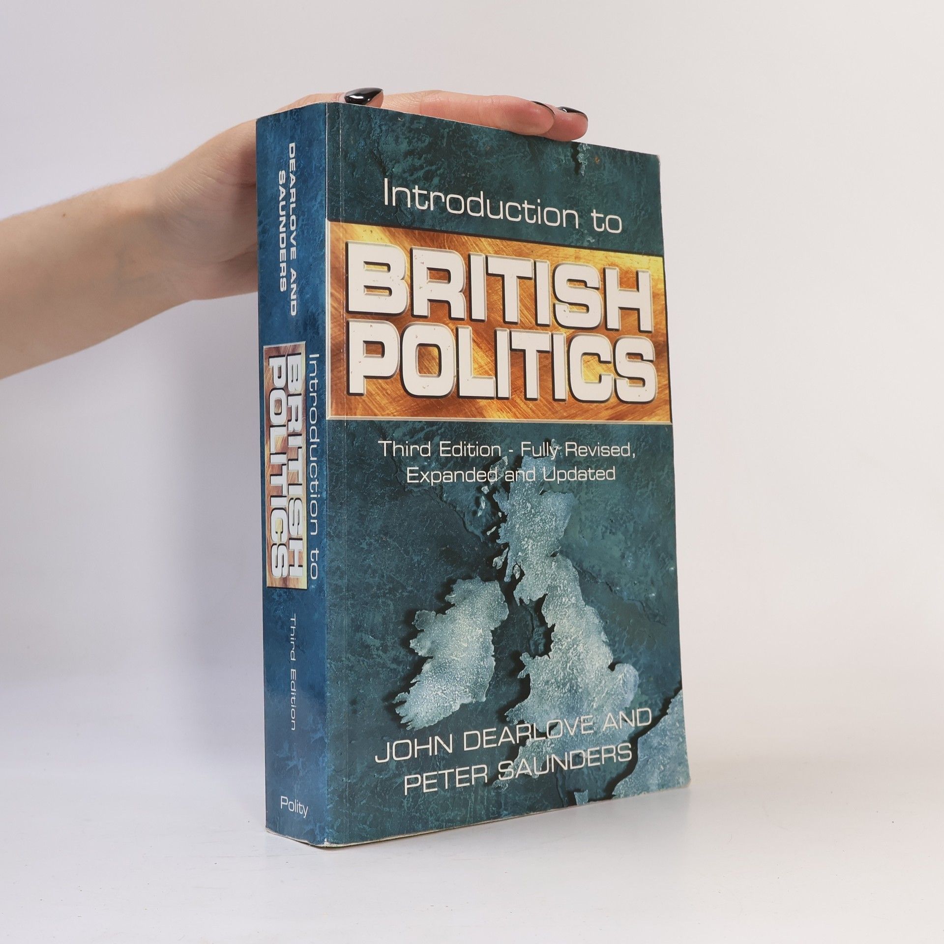 Peter R. Saunders Introduction to British Politics