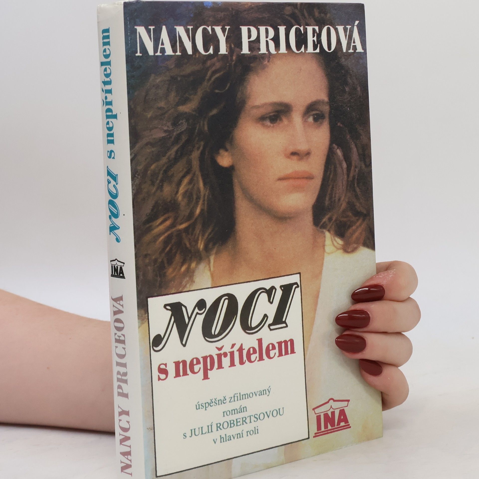 Nancy Price Noci s nepřítelem