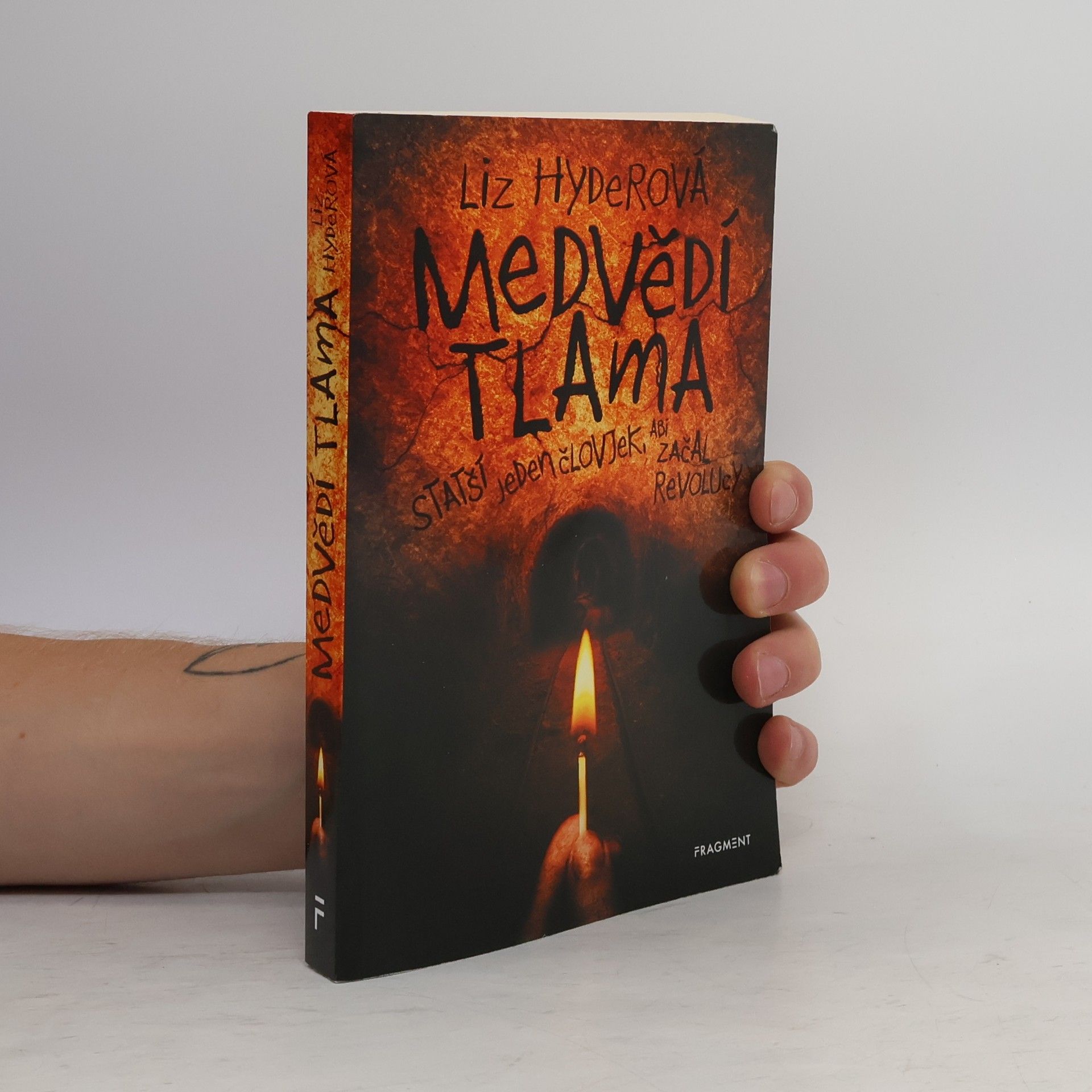 Liz Hyder Medvědí tlama