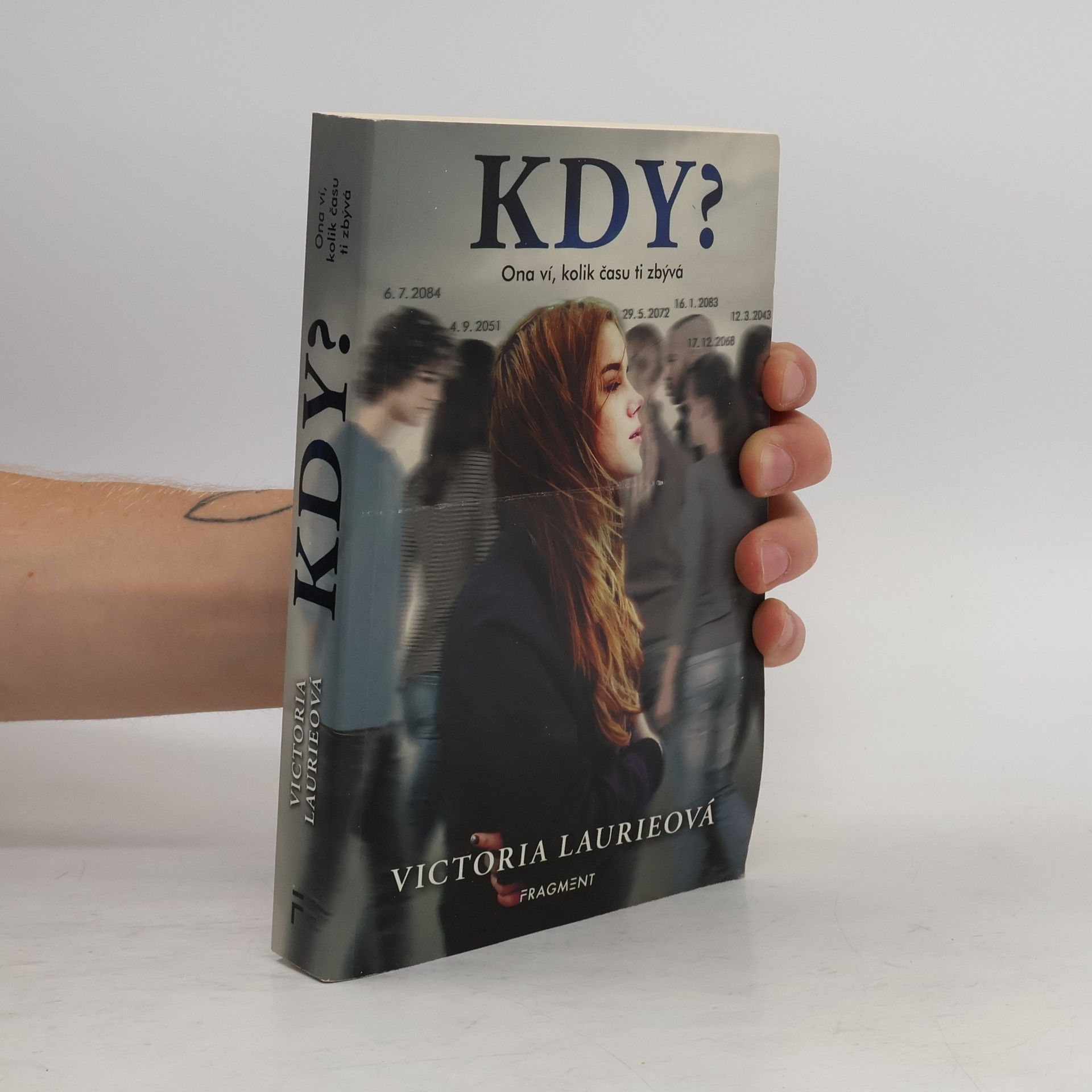 Victoria Laurie Kdy?