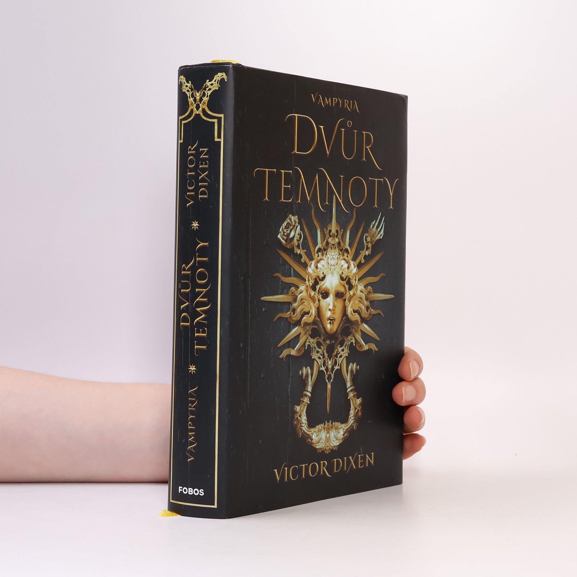 Victor Dixen Vampyria. Dvůr temnoty
