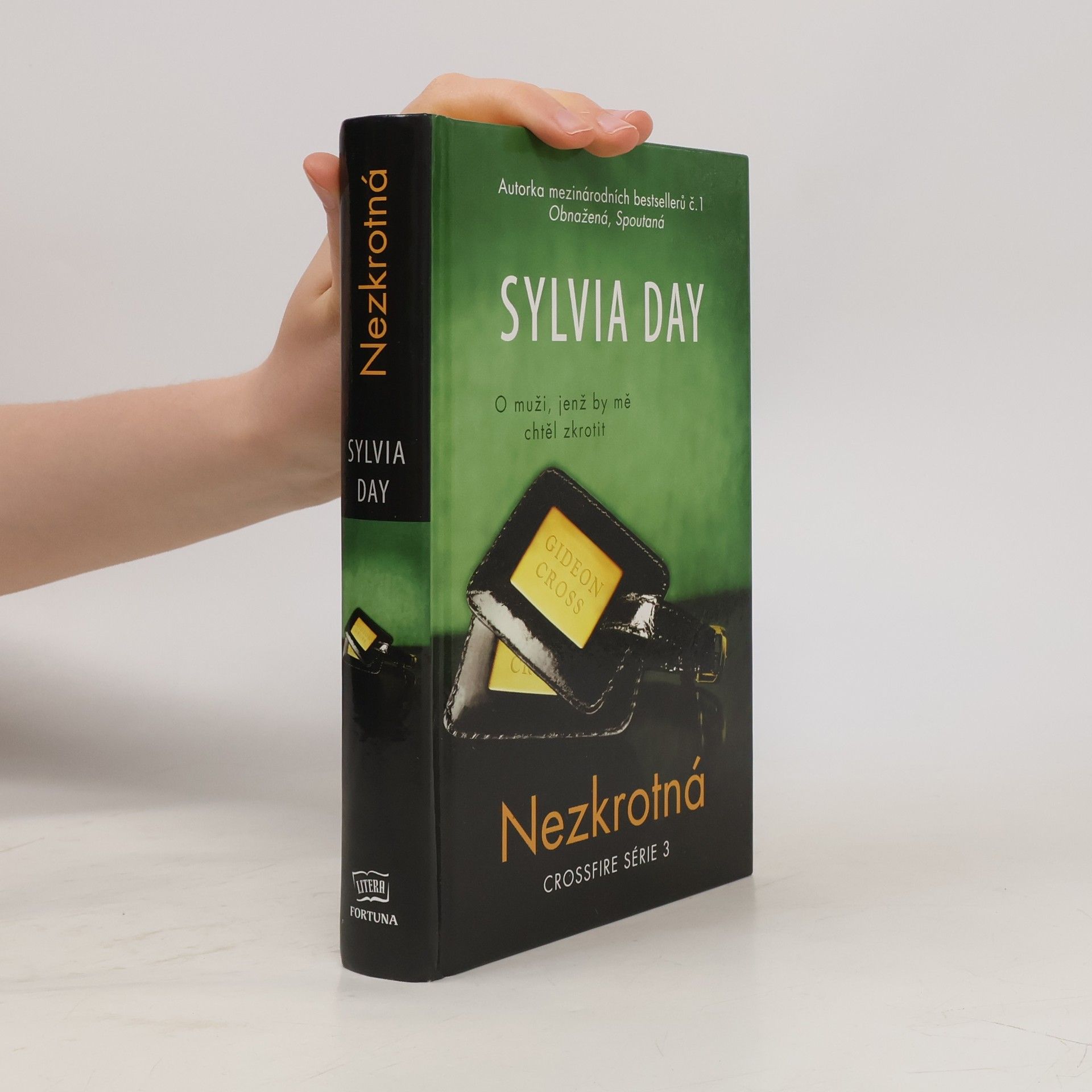 Sylvia Day Nezkrotná