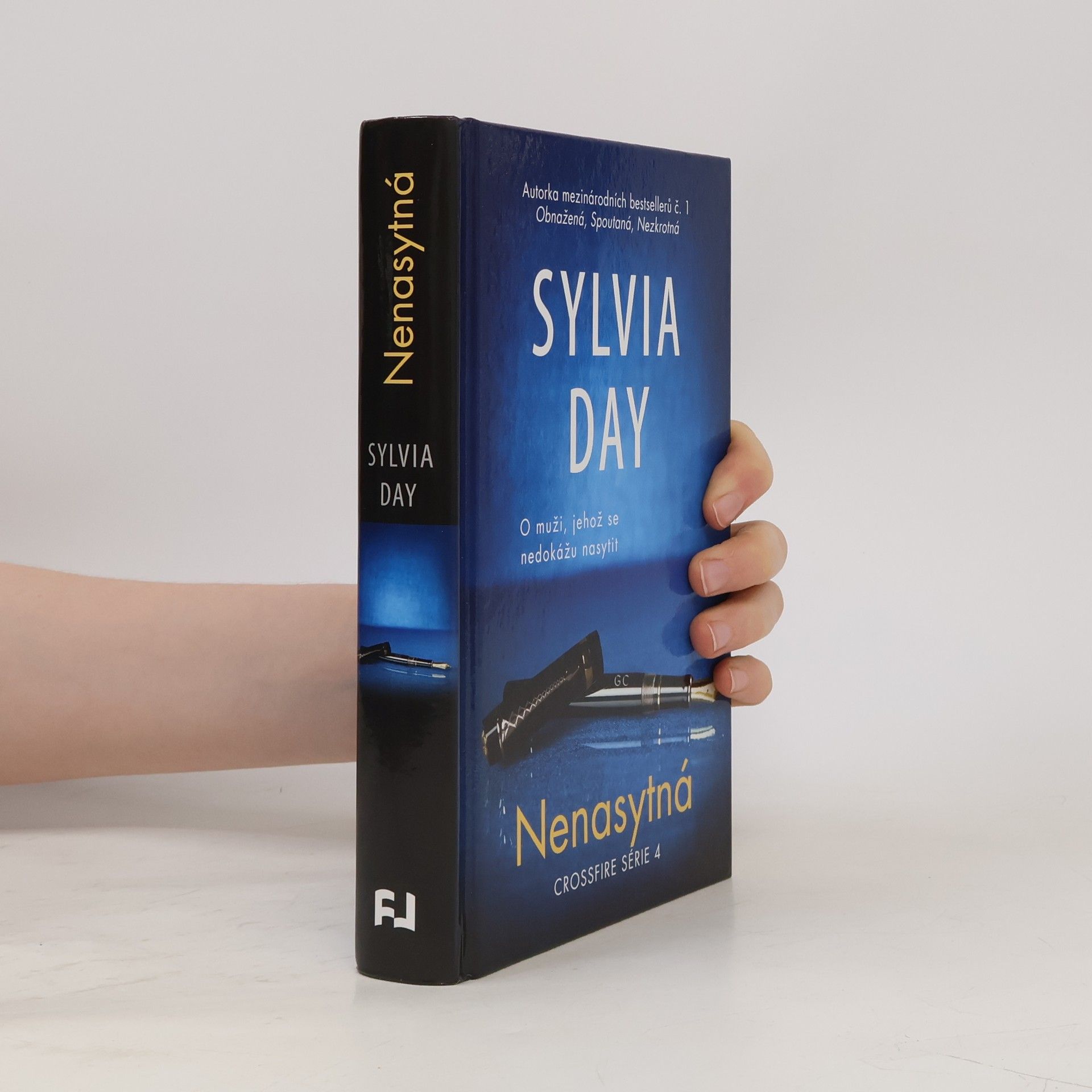 Sylvia Day Nenasytná