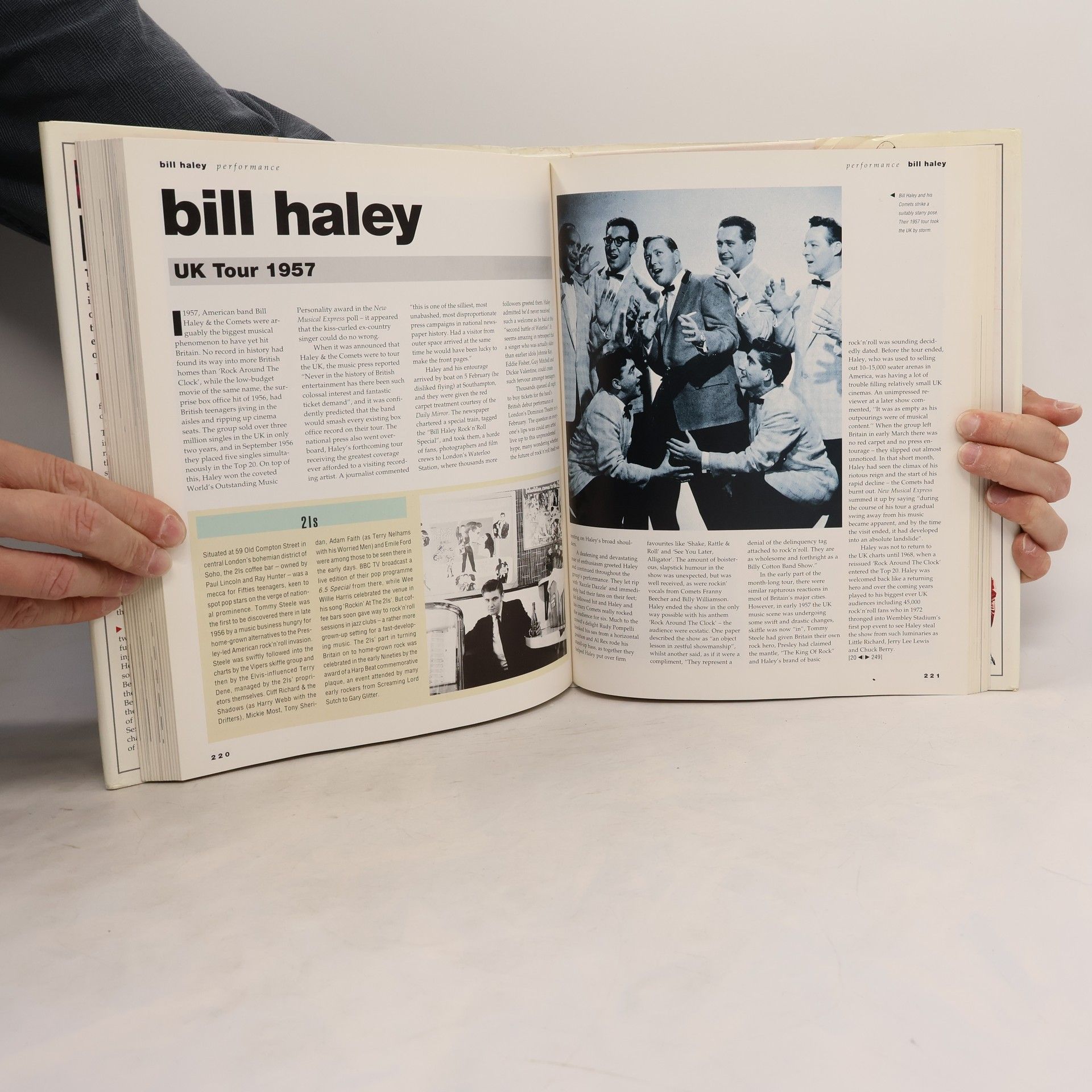 AA.VV. The Illustrated Encyclopedia of Rock