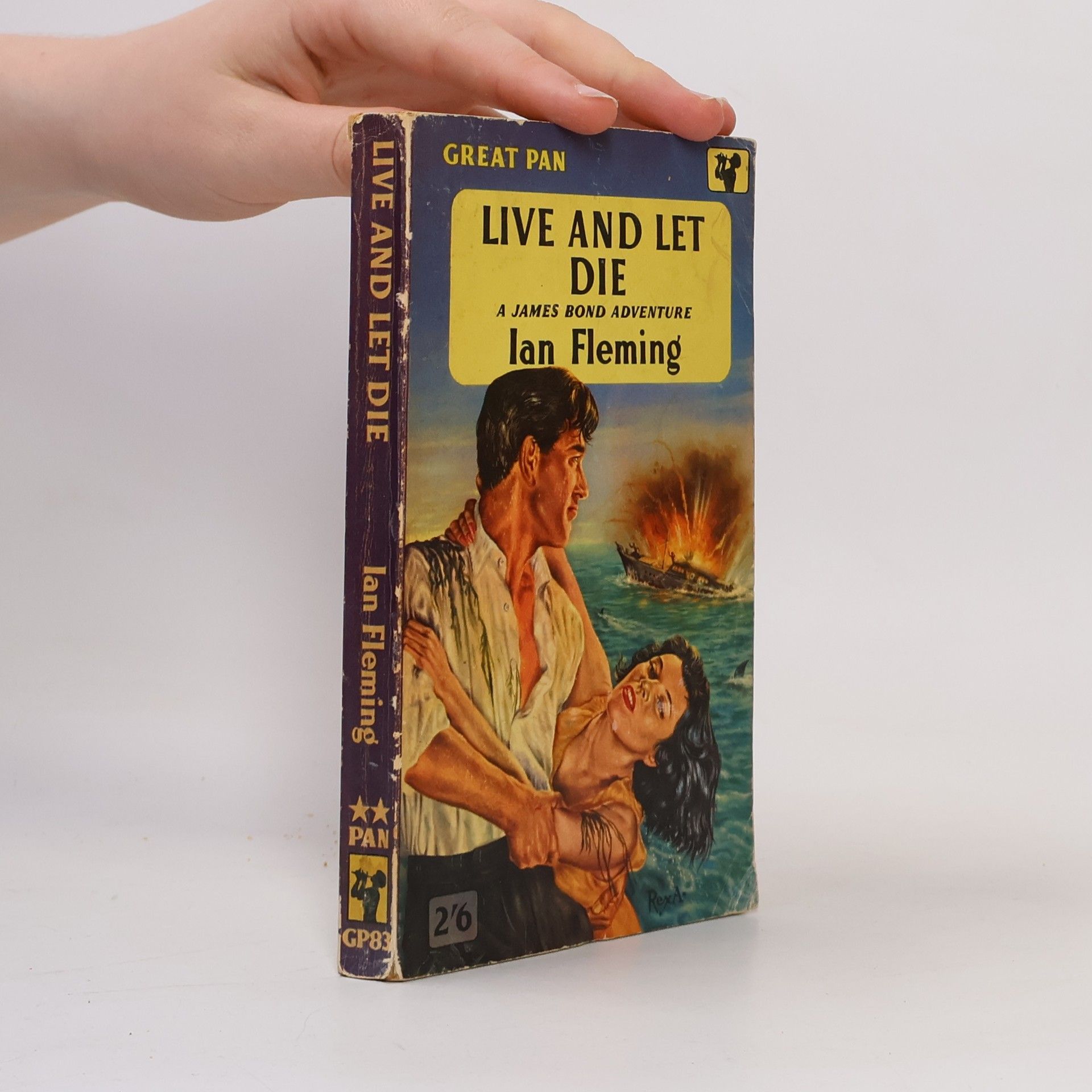 Ian Fleming Live and let die