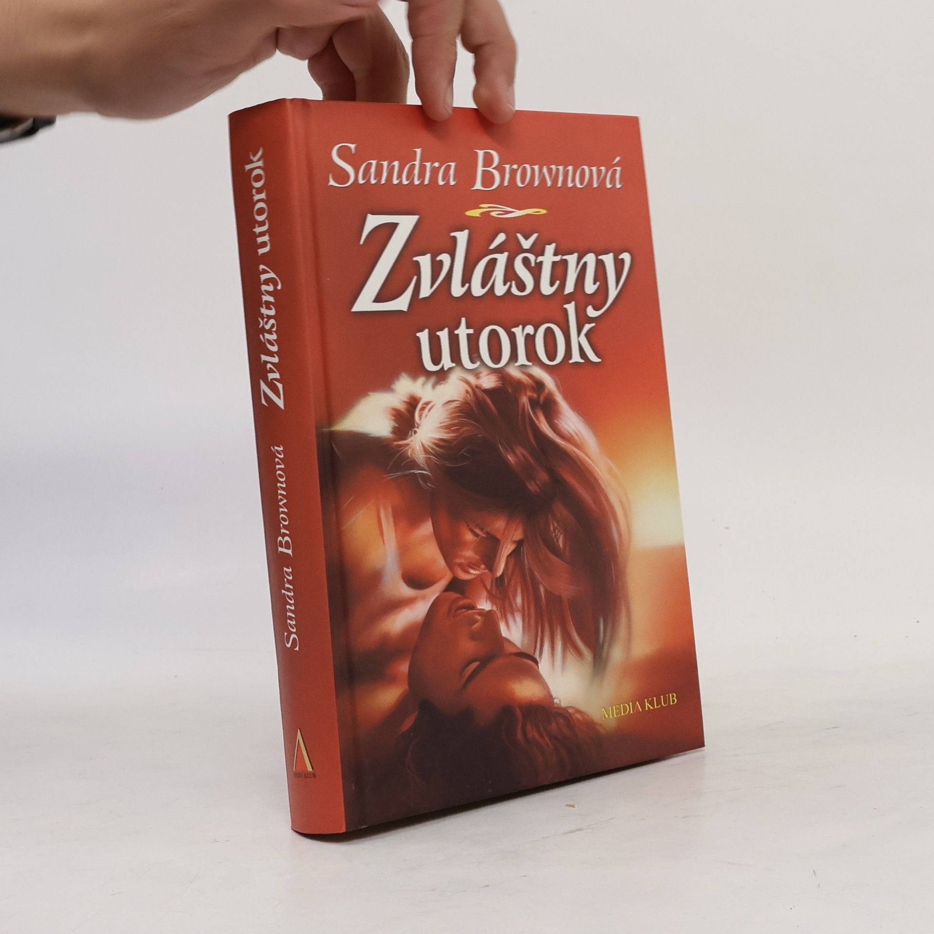 Sandra Brown Zvláštny utorok
