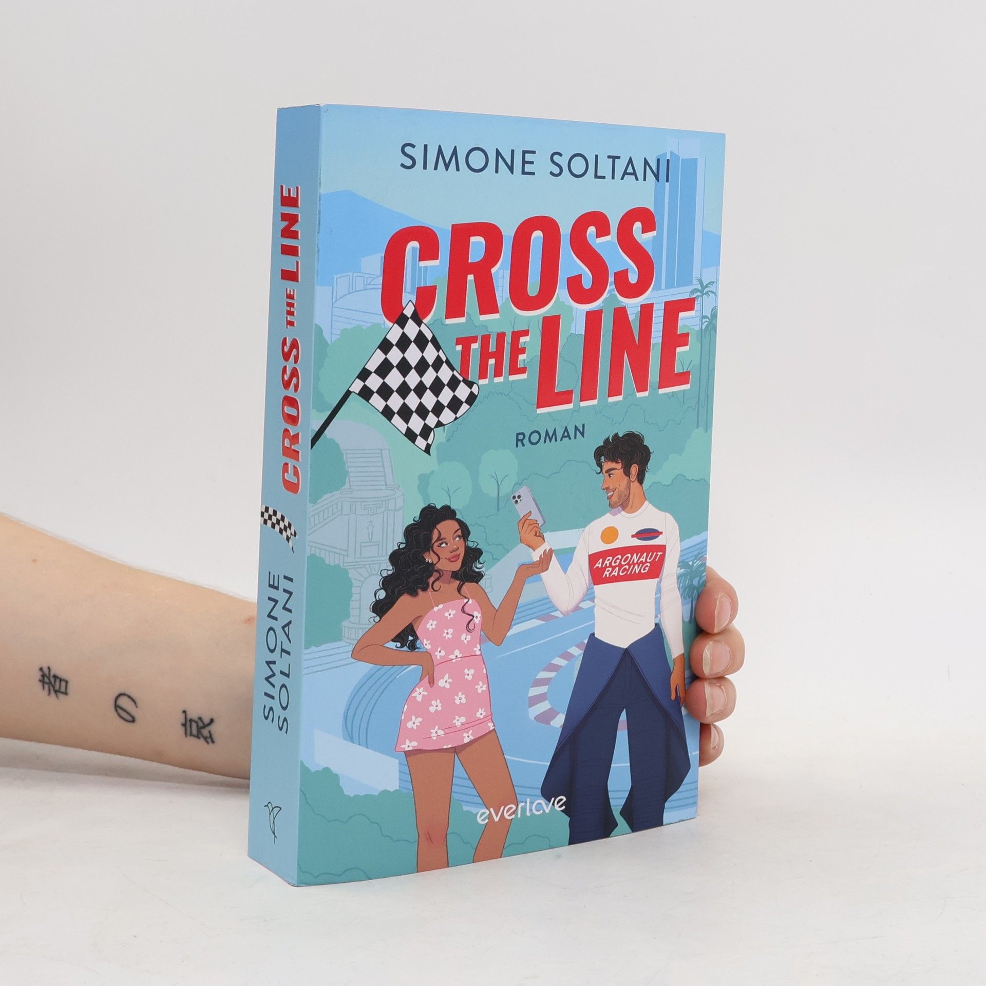 Simone Soltani Cross the Line