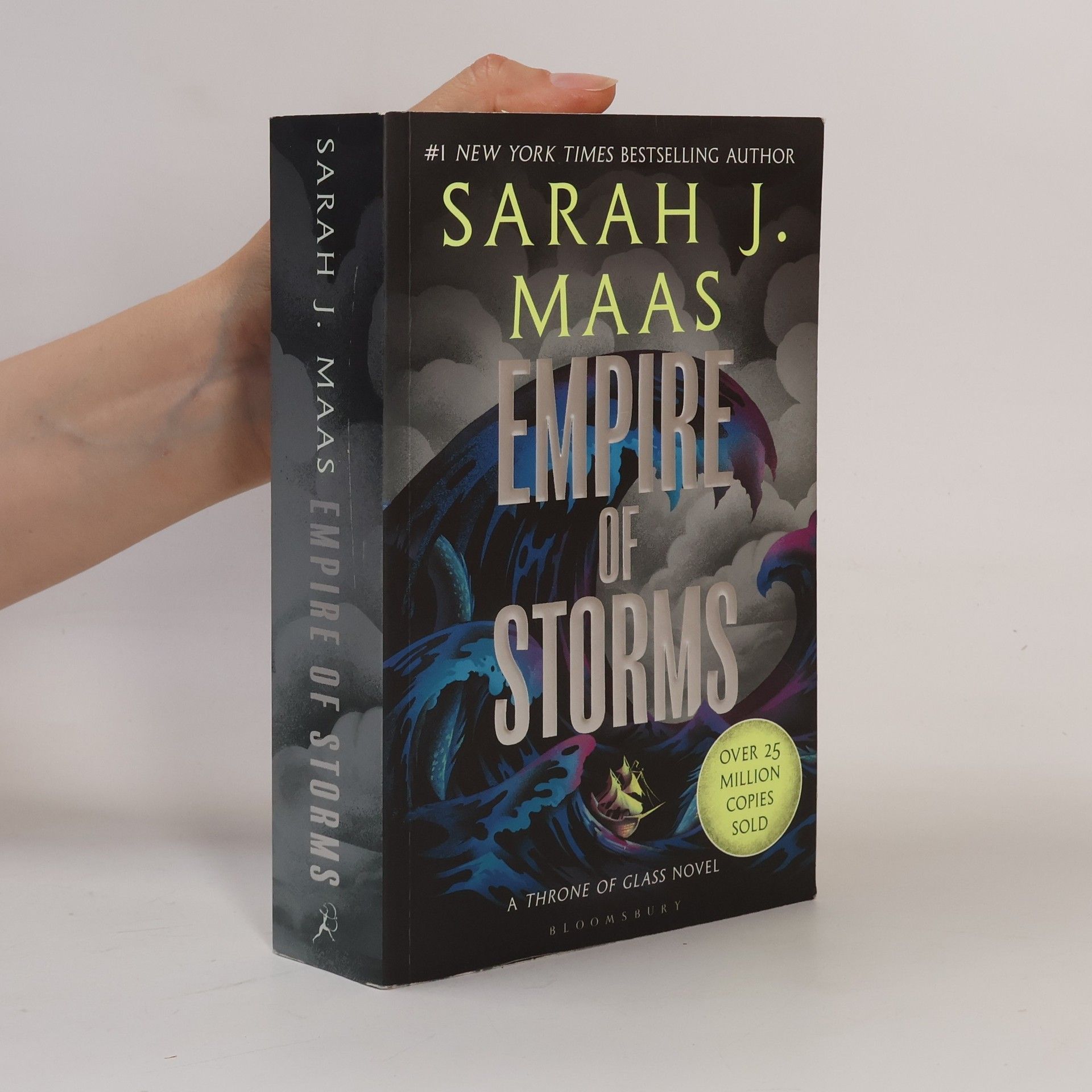Sarah J. Maas Empire of storms