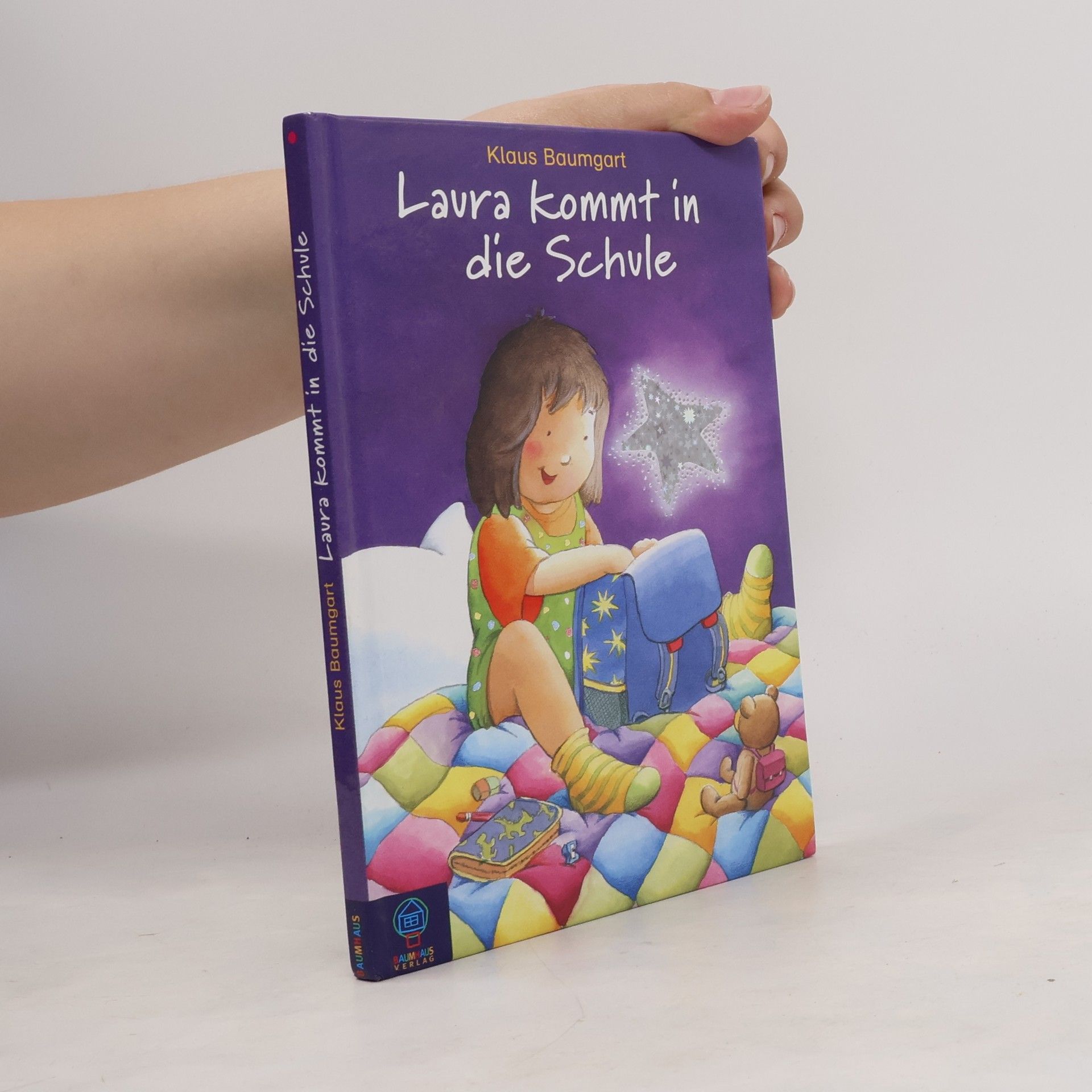 Cee Neudert Laura kommt in die Schule