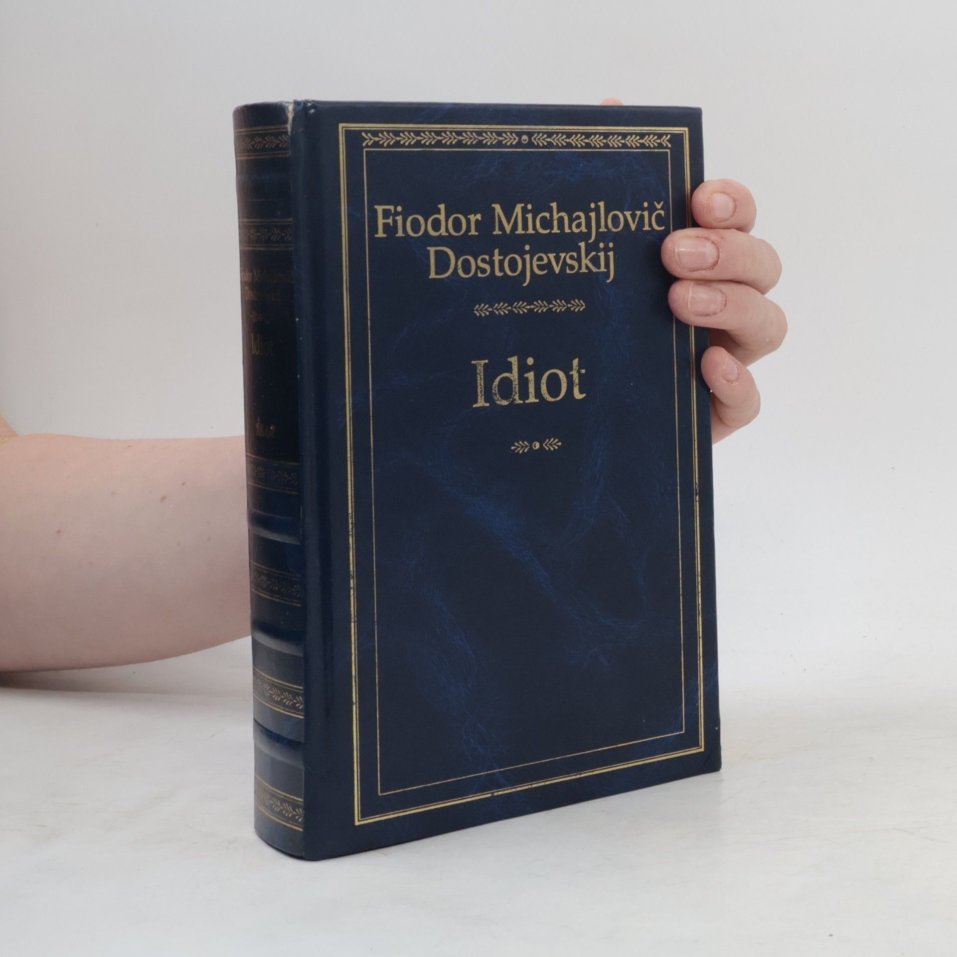 Idiot