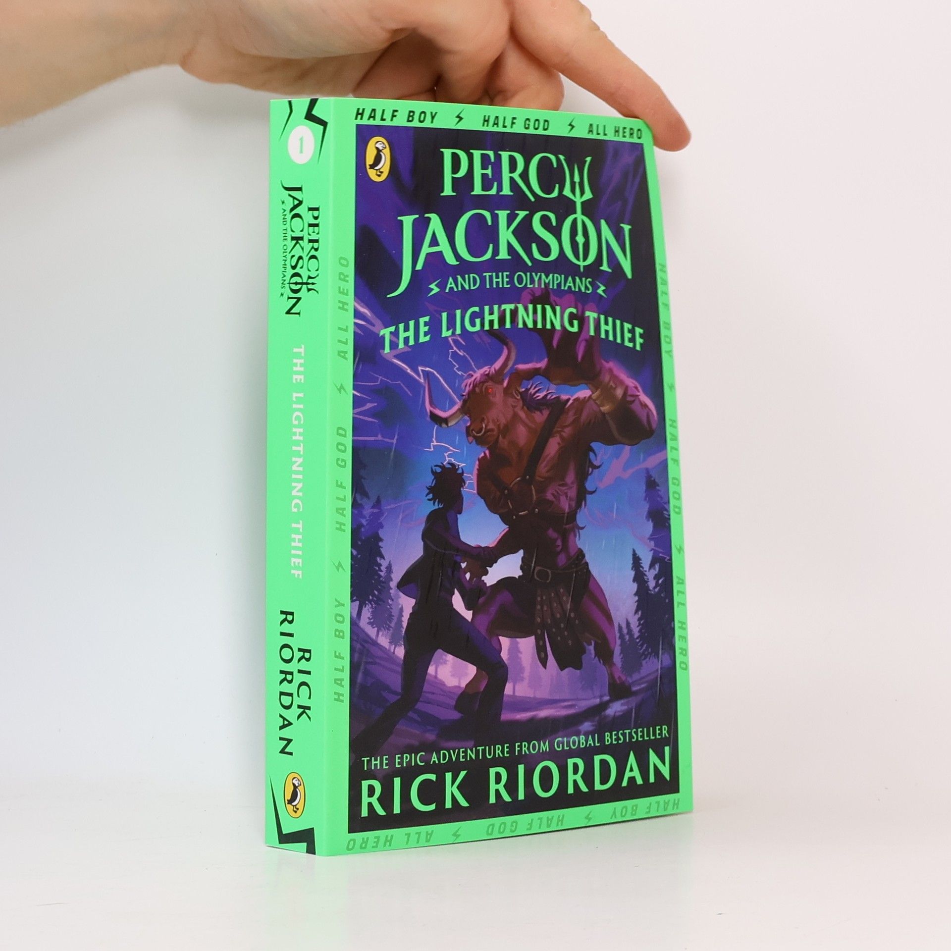 Rick Riordan Percy Jackson and the lightning thief