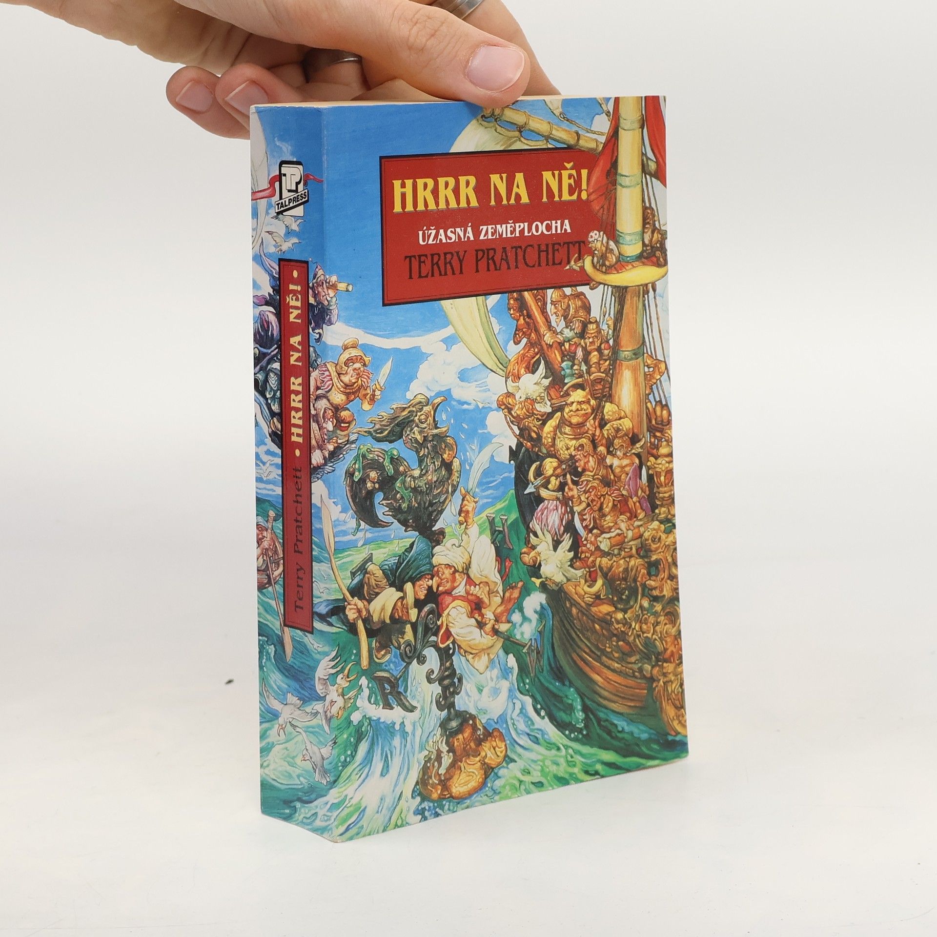 Terry Pratchett Hrrr na ně!