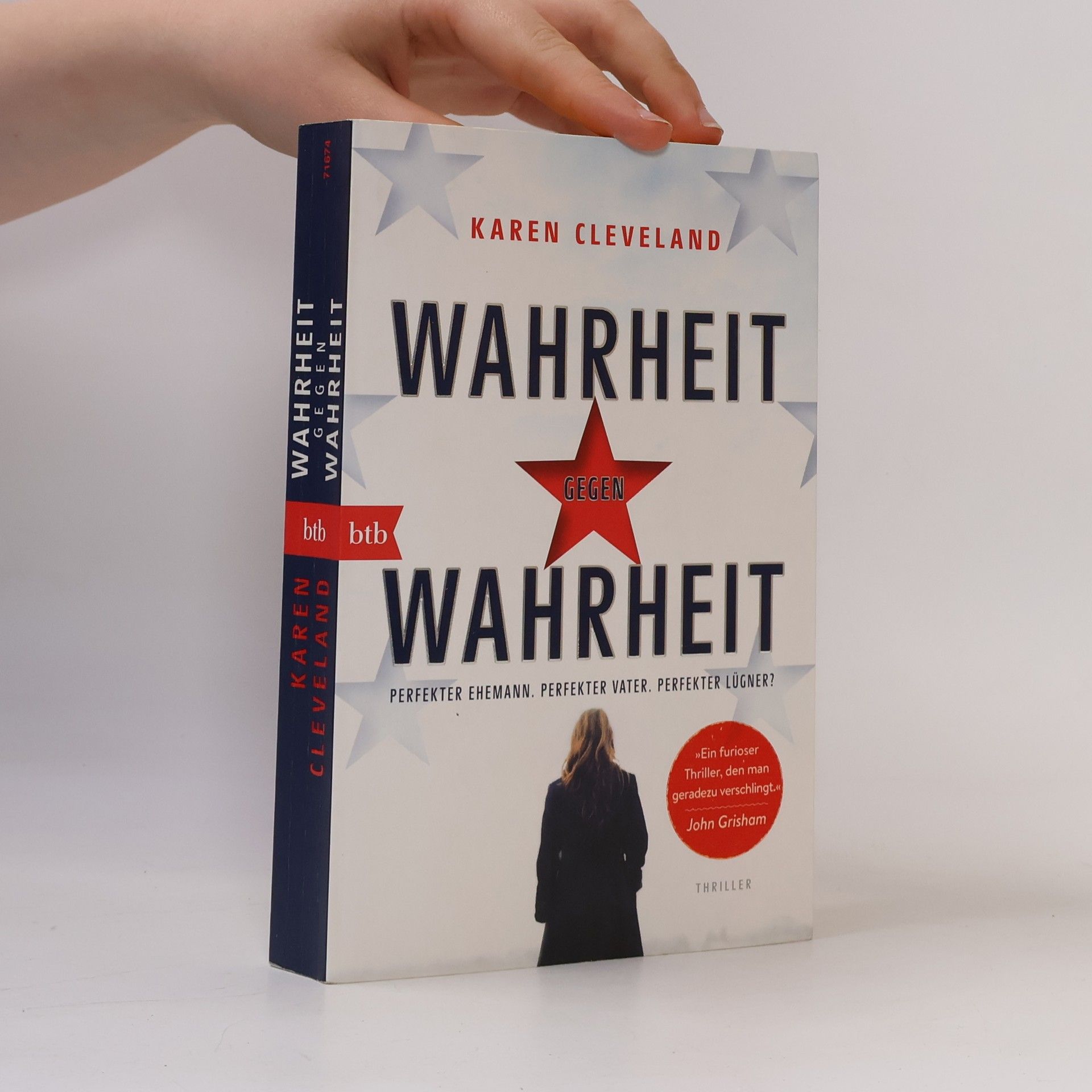 Karen Cleveland Wahrheit gegen Wahrheit