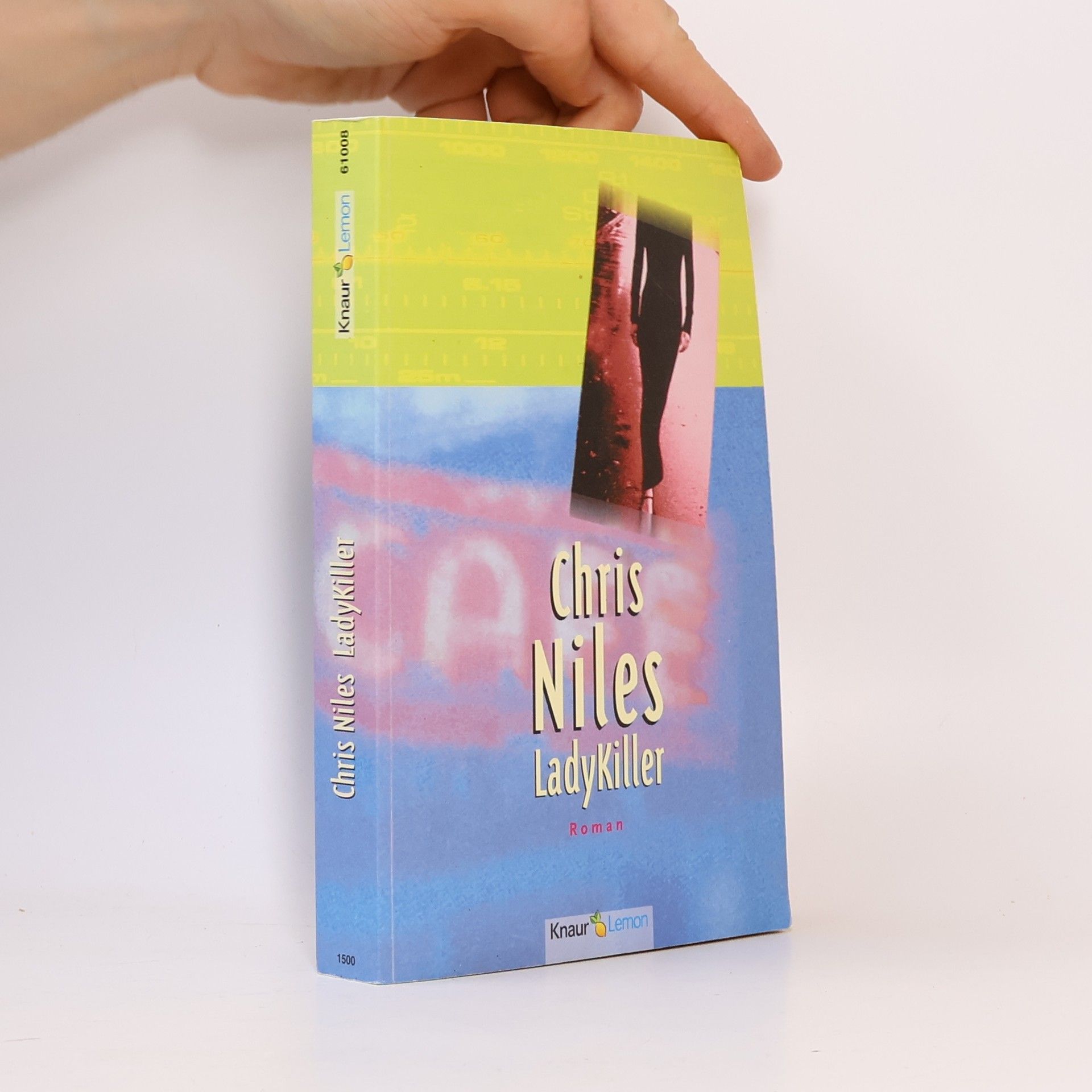 Chris Niles Tote wachen niemals auf. Roman. Aus d. Engl. v. Jürgen Reuß