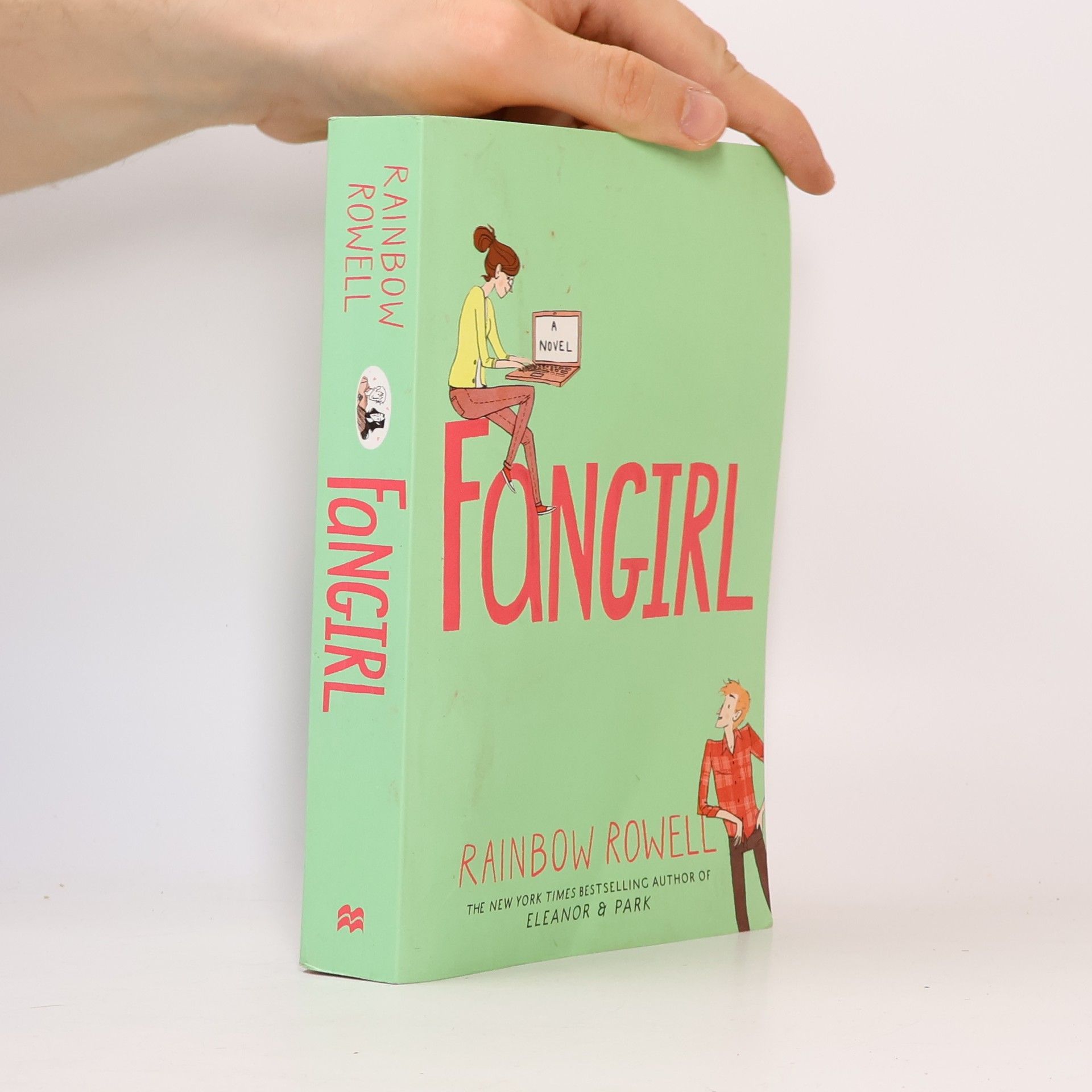Rainbow Rowell Fangirl
