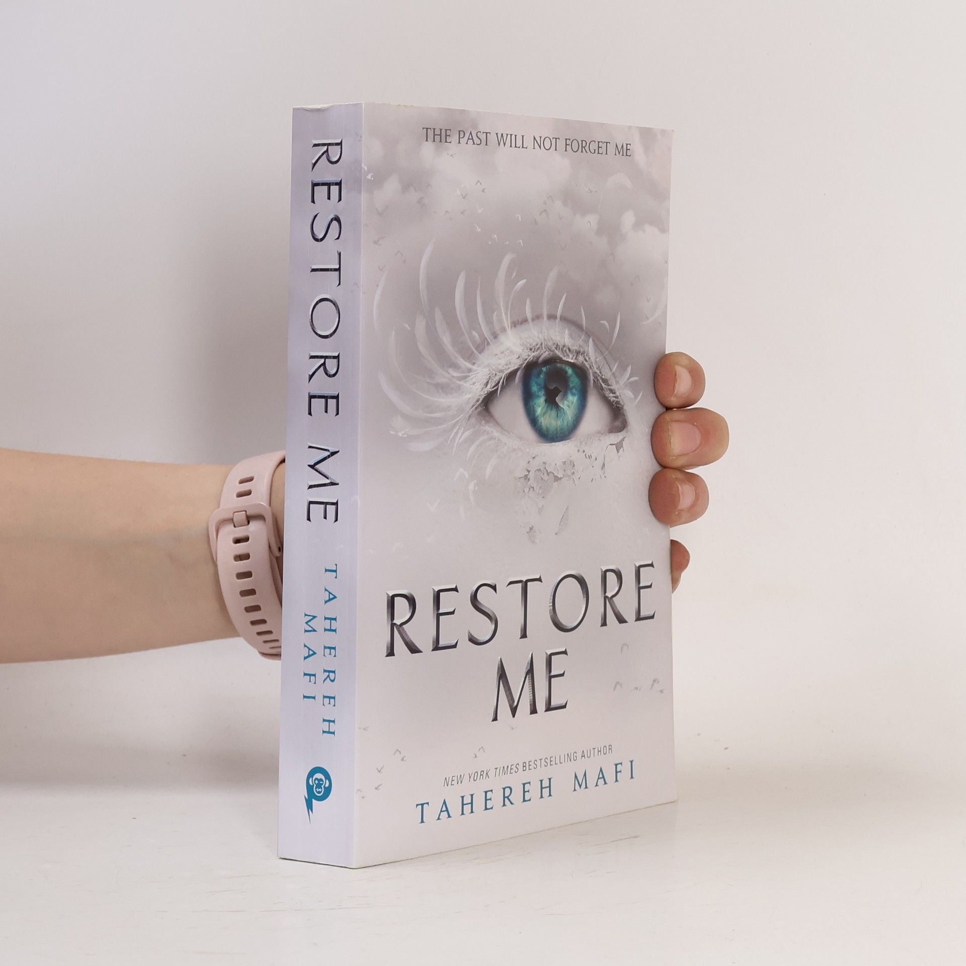 Tahereh Mafi Restore Me