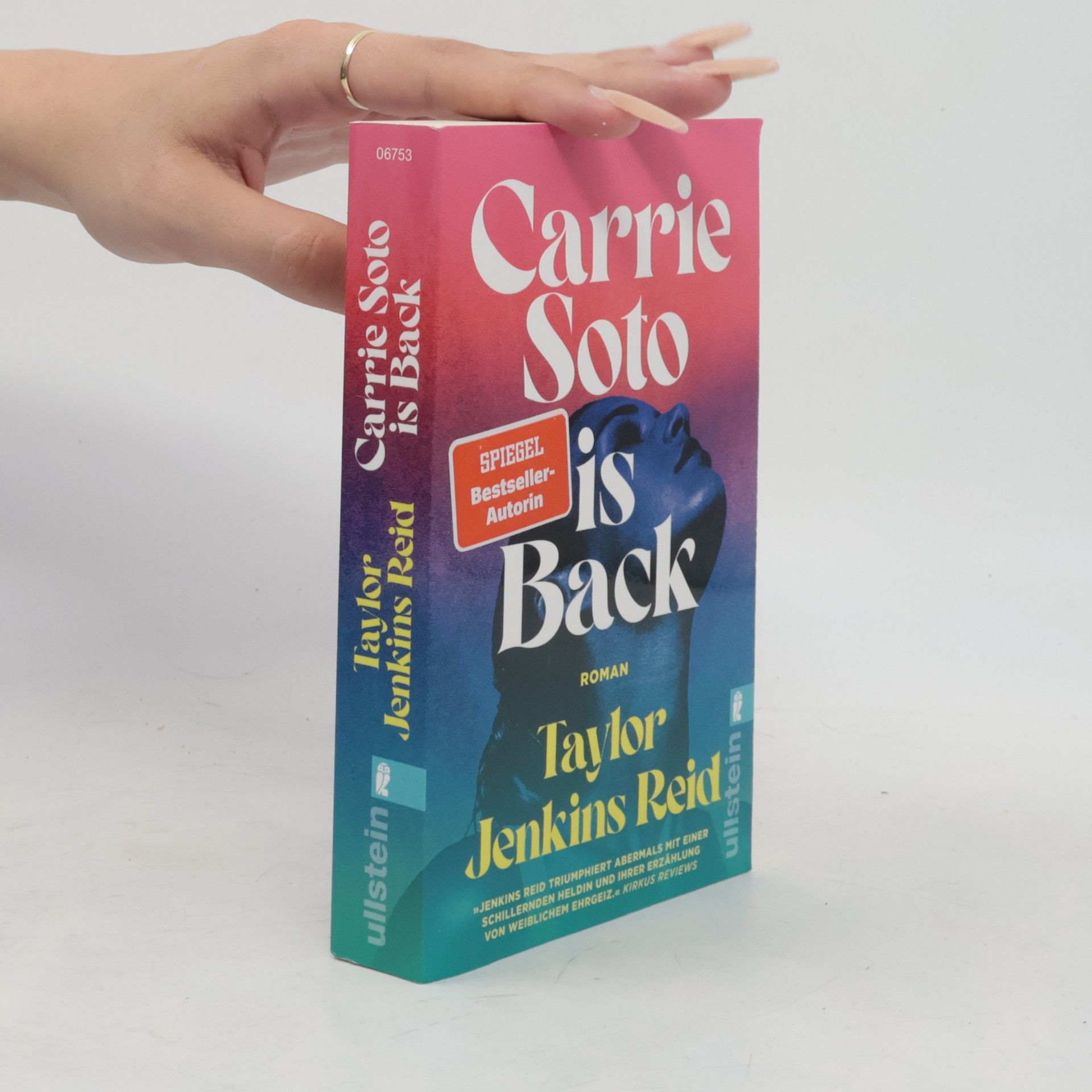 Taylor Jenkins Reid Carrie Soto is back