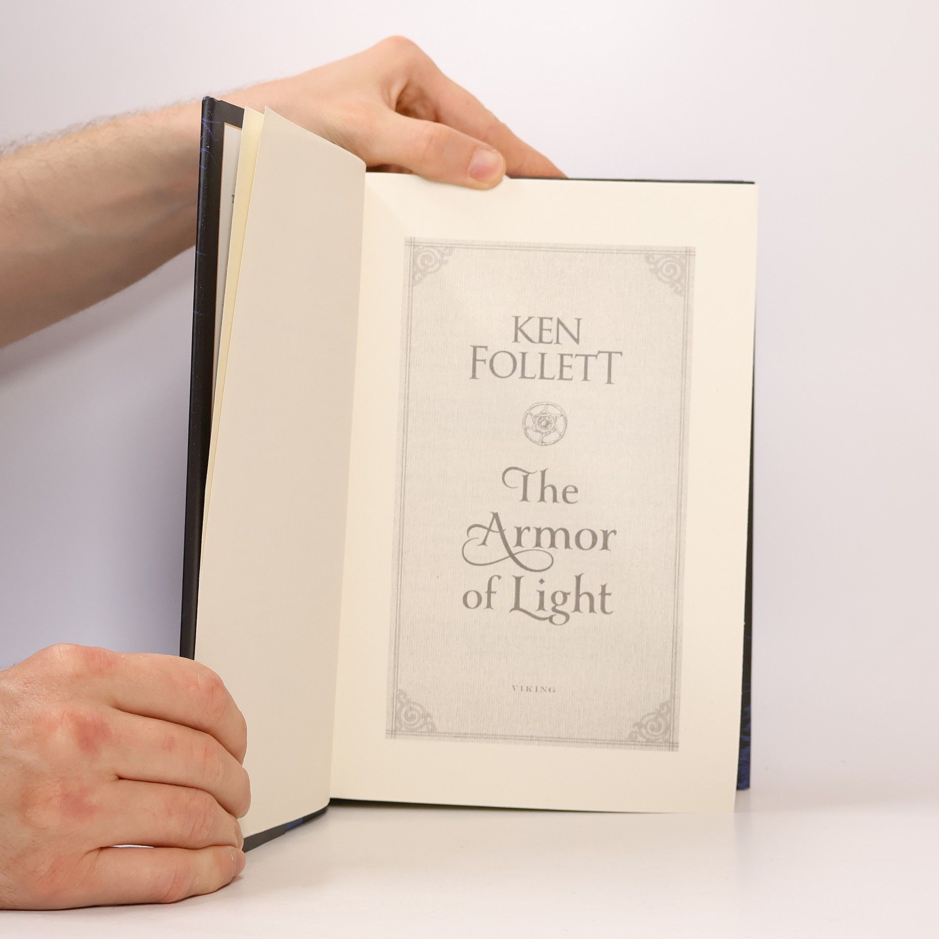 Ken Follett The Armor of Light