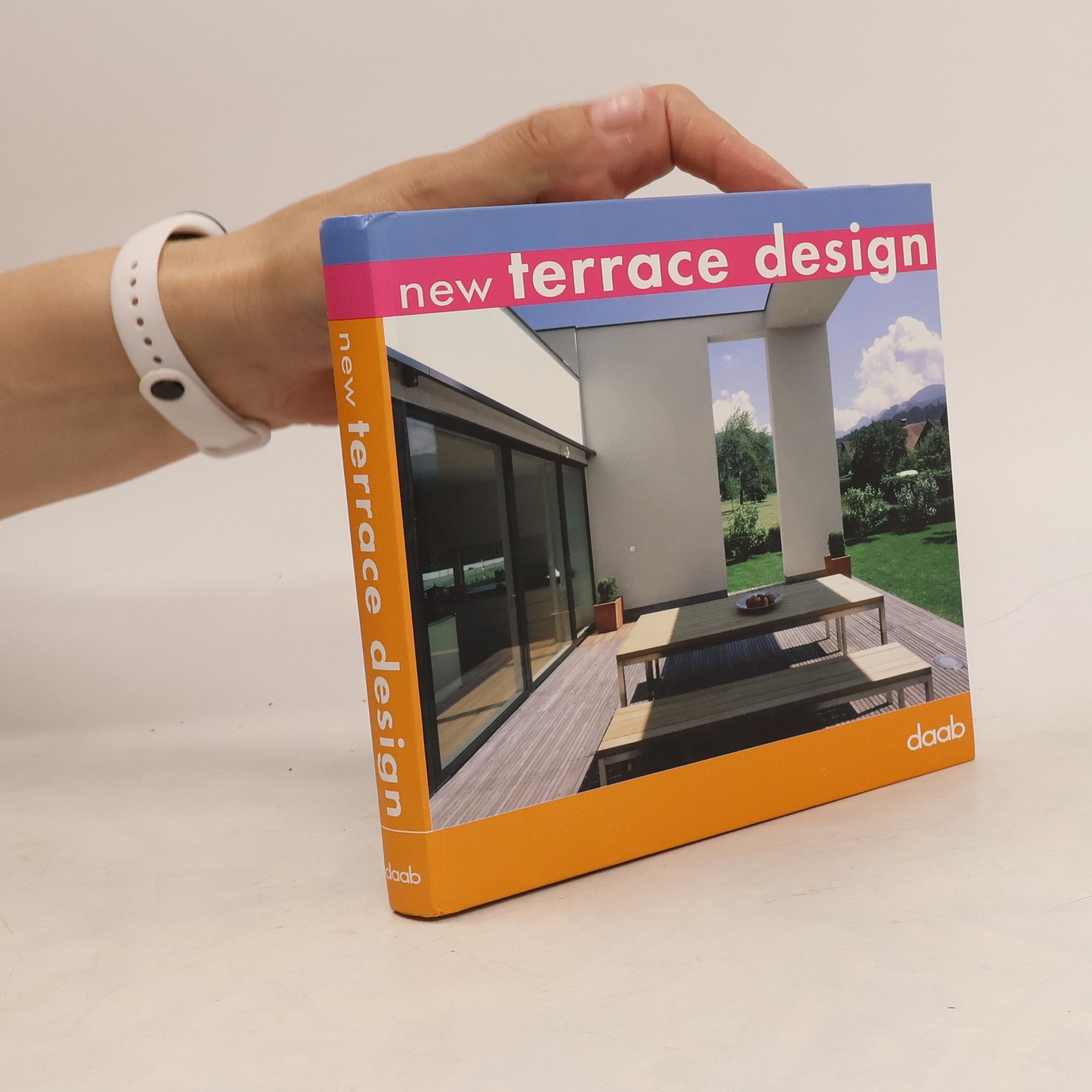 Antonio Corcuera Aranguiz New Terrace Design