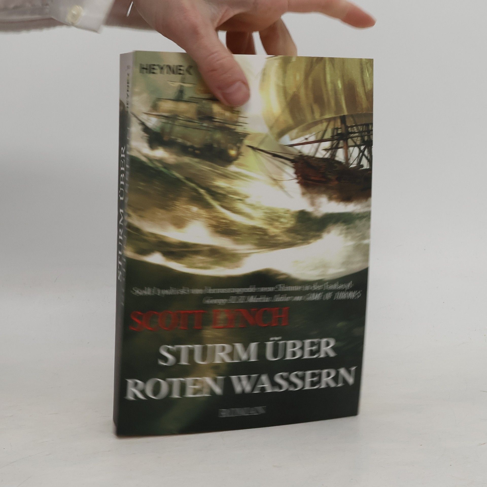 Scott Lynch Sturm über roten Wassern