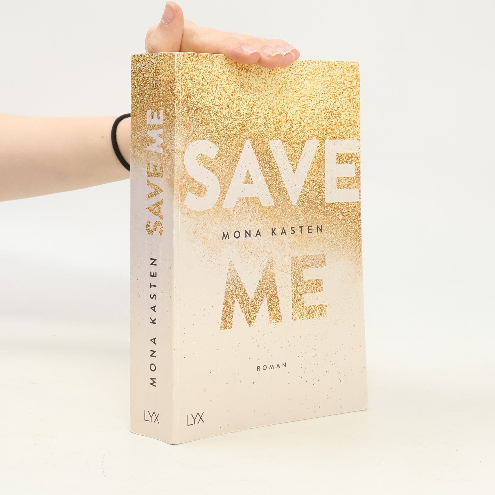 Mona Kasten Save Me