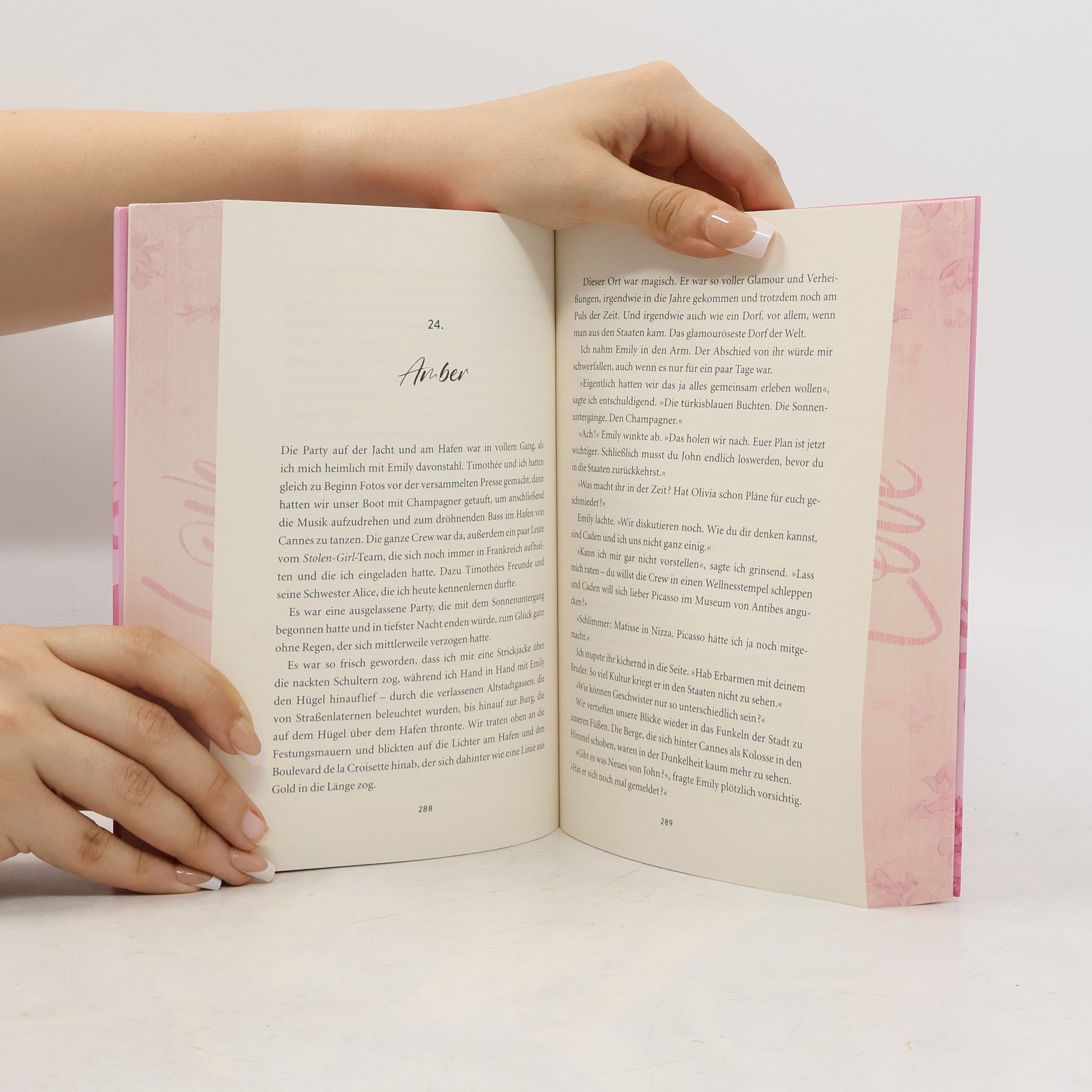 Sarah Fleury Love & Lavender - 1: The French Escape